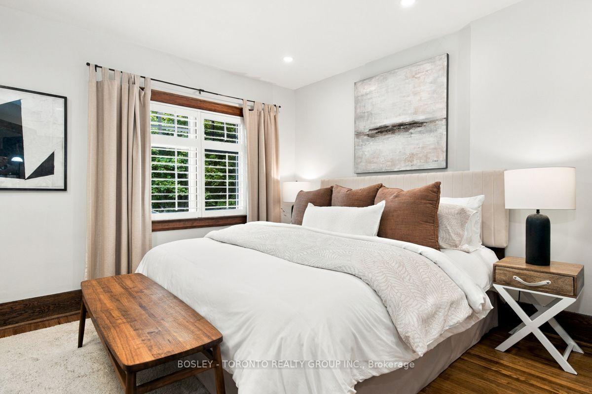 Photo 18 of 47 Raymond Avenue, Toronto, Lambton Baby Point — HOMEH