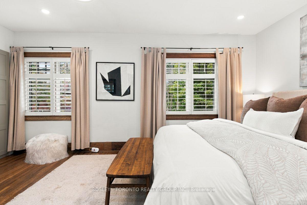 Photo 19 of 47 Raymond Avenue, Toronto, Lambton Baby Point — HOMEH
