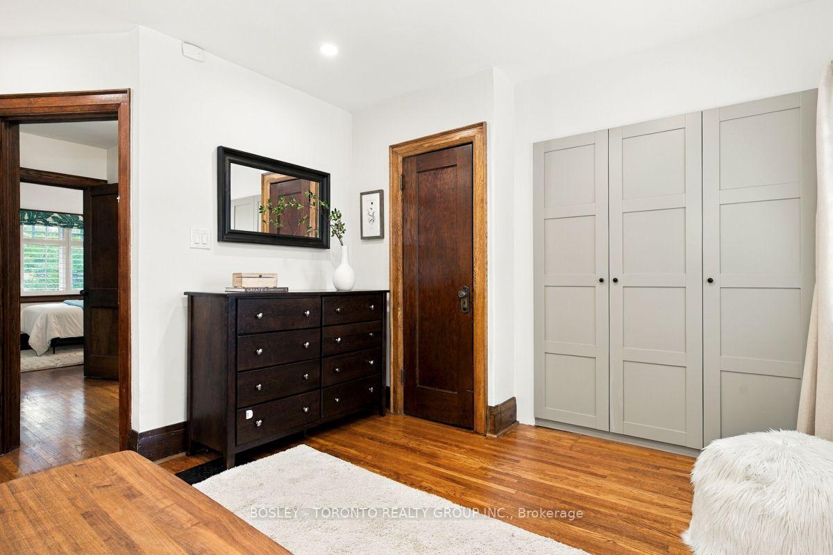 Photo 23 of 47 Raymond Avenue, Toronto, Lambton Baby Point — HOMEH
