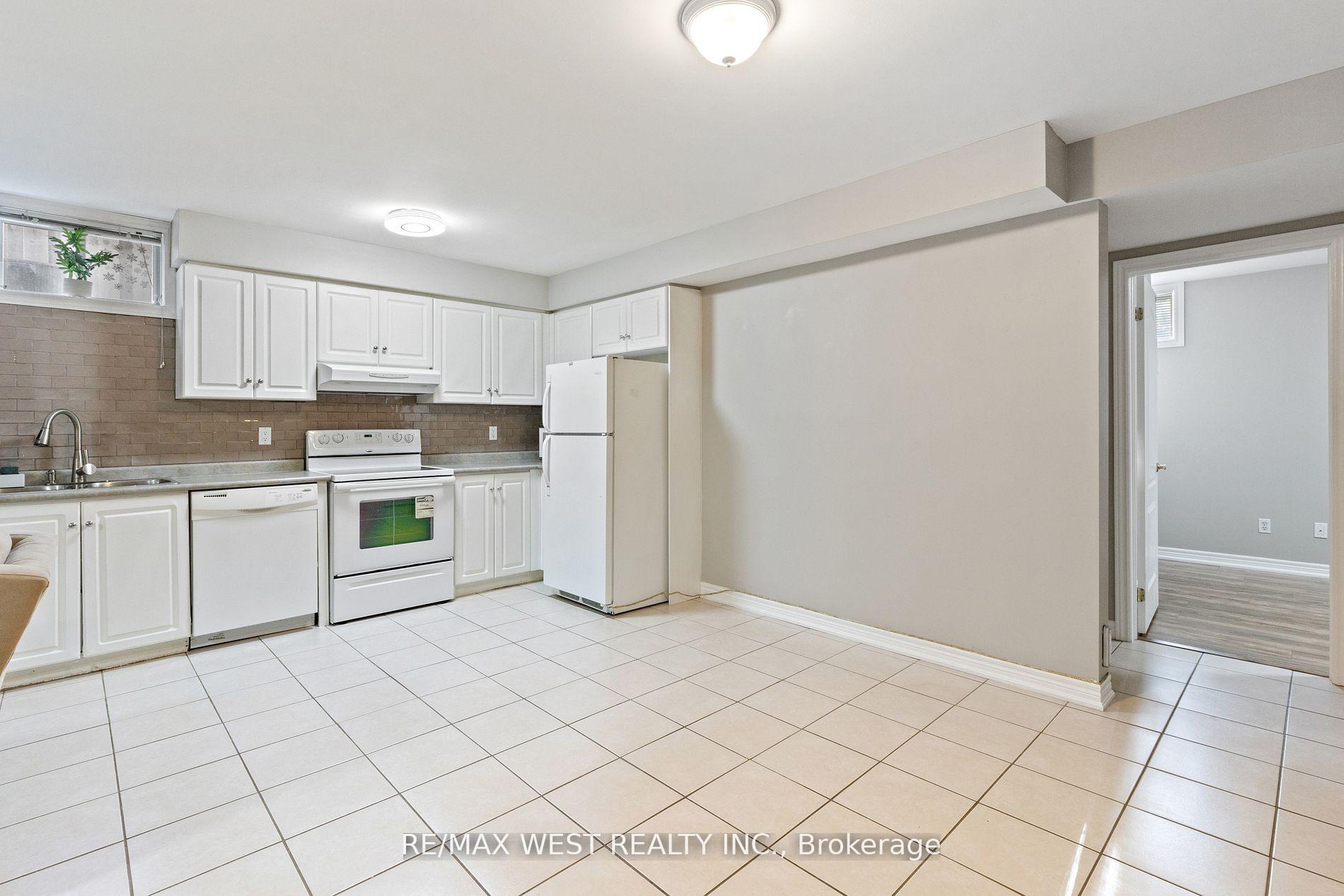 Photo 15 of 47 Timber Lane, Vaughan, East Woodbridge — HOMEH