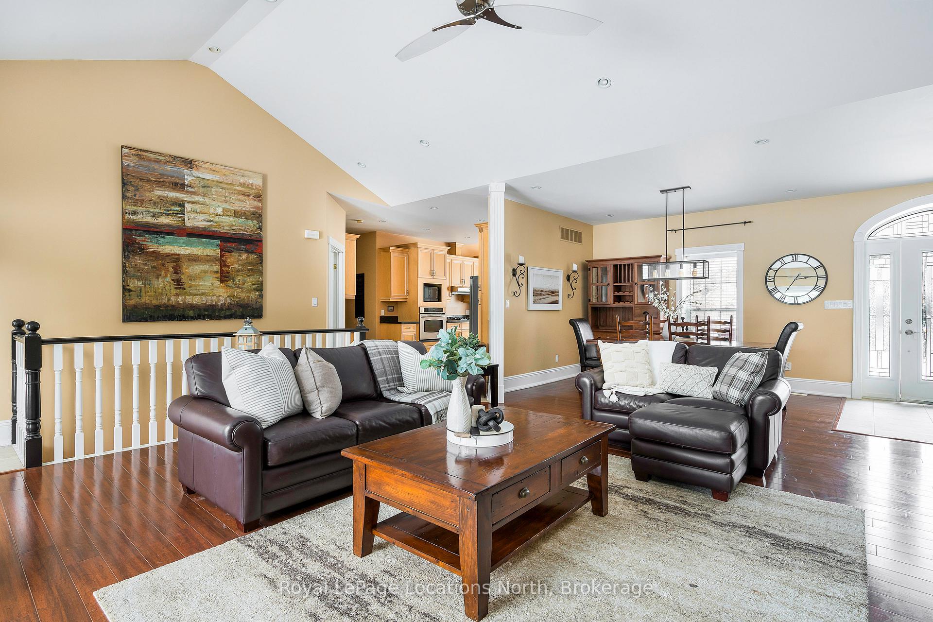 Photo 11 of 12 Evergreen Road, Collingwood — HOMEH
