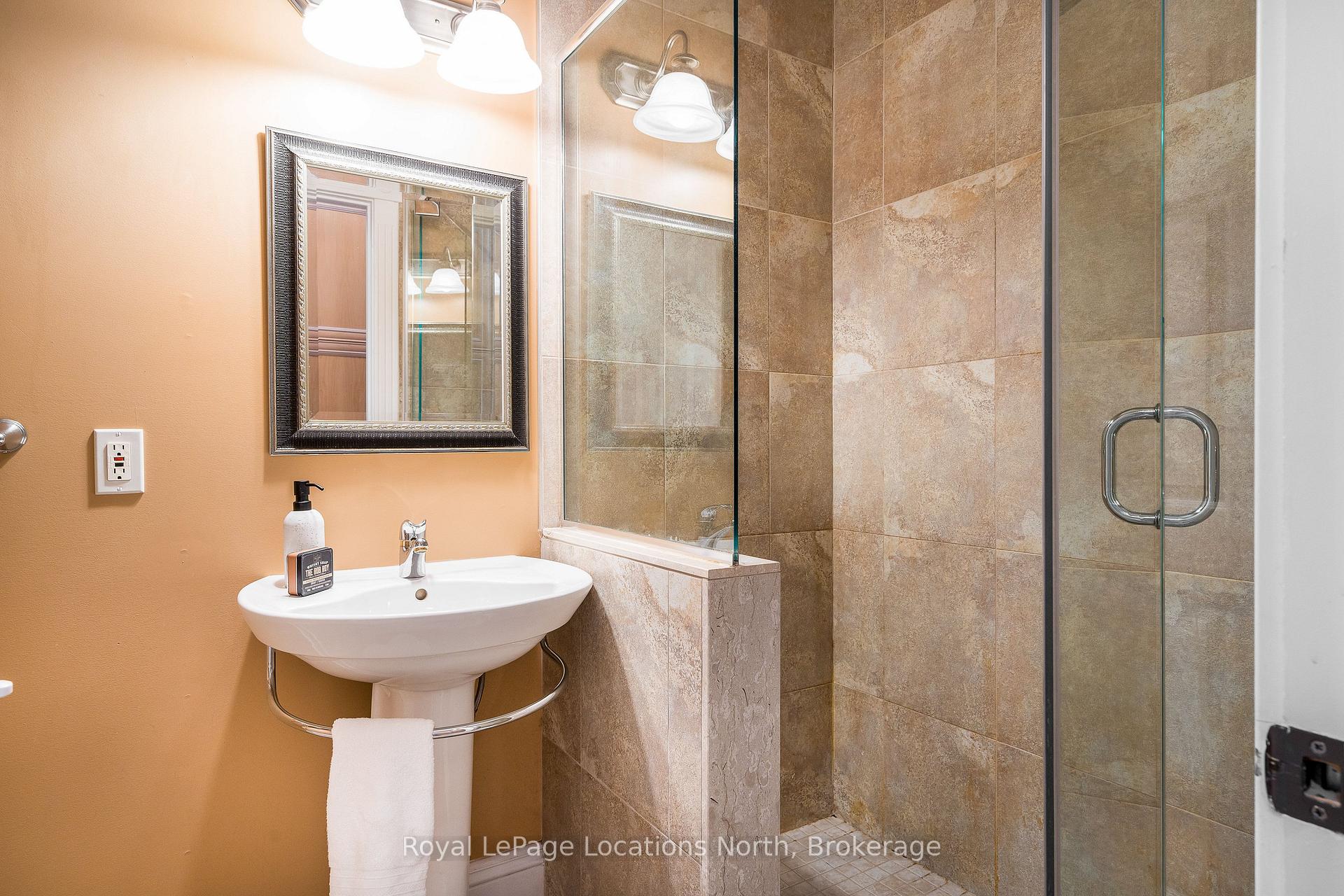 Photo 29 of 12 Evergreen Road, Collingwood — HOMEH
