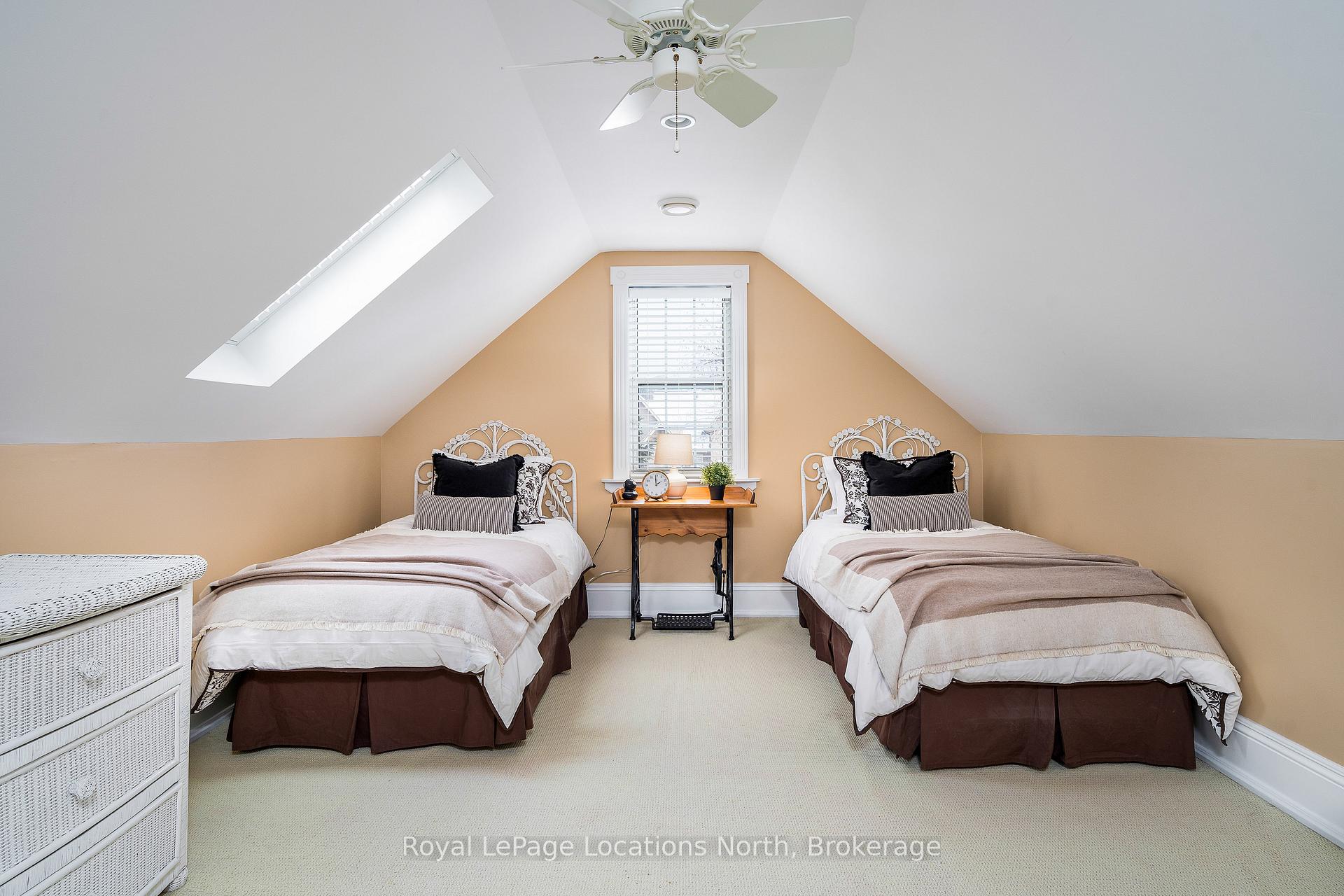 Photo 30 of 12 Evergreen Road, Collingwood — HOMEH