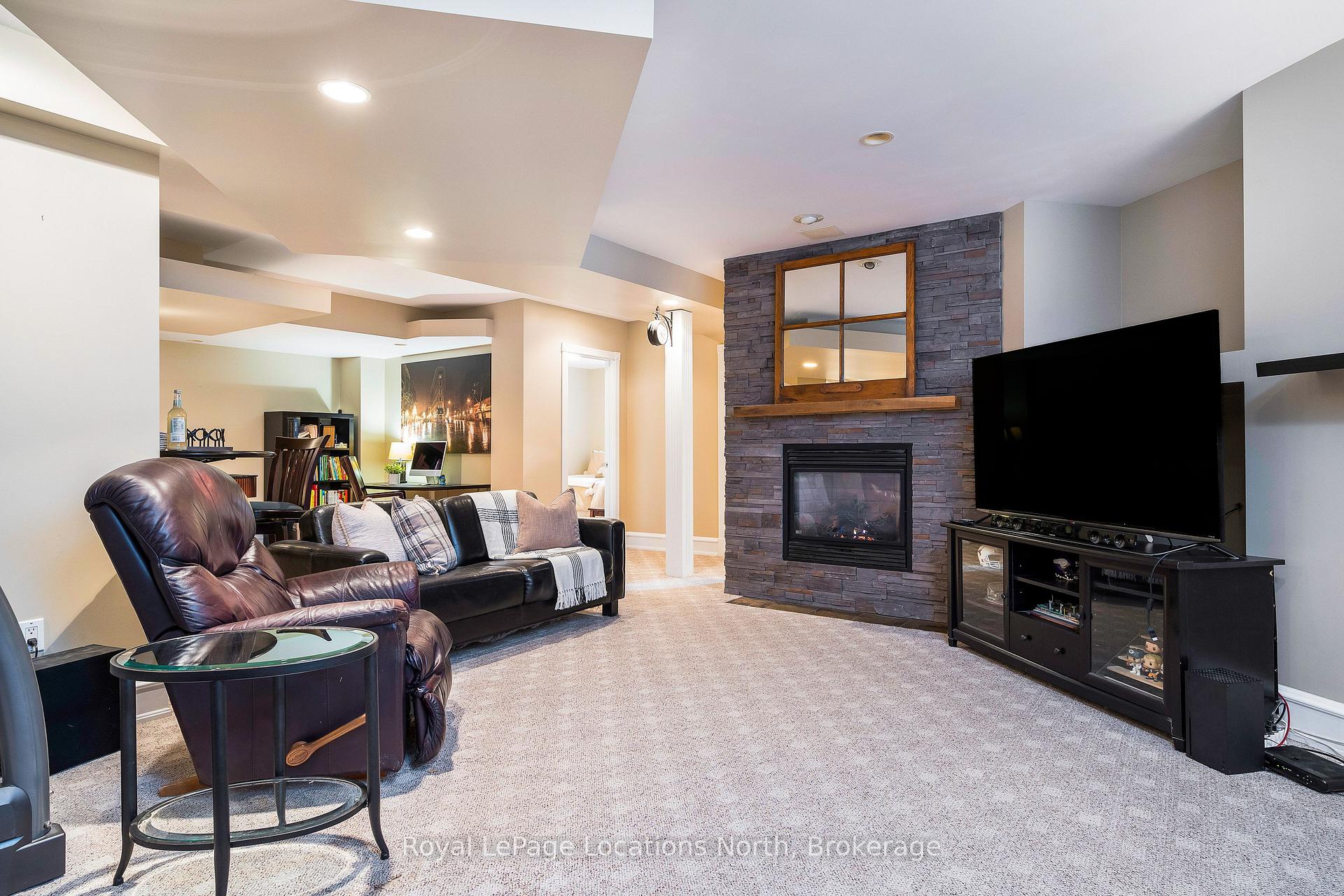 Photo 32 of 12 Evergreen Road, Collingwood — HOMEH