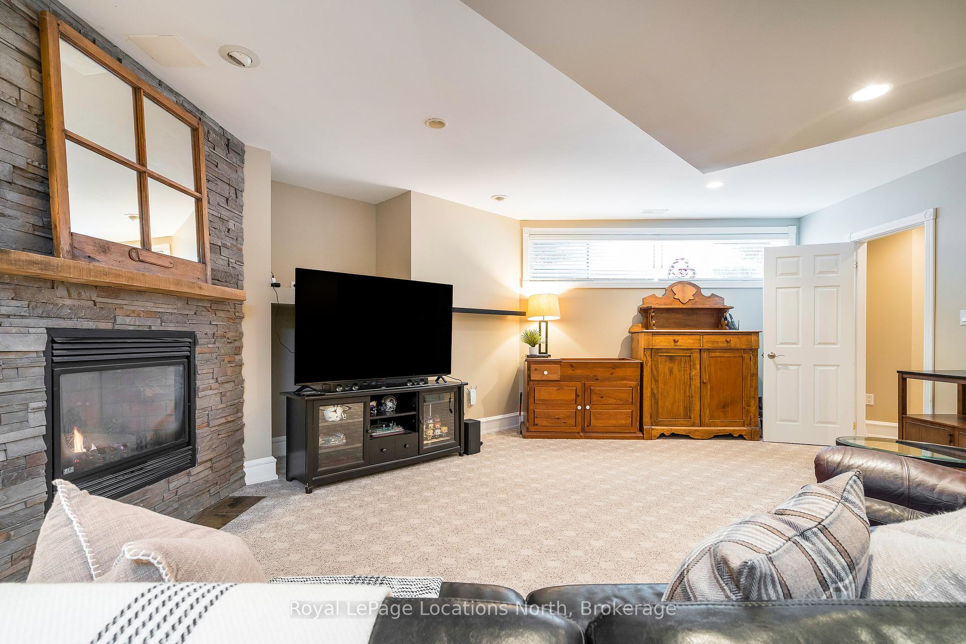 Photo 34 of 12 Evergreen Road, Collingwood — HOMEH