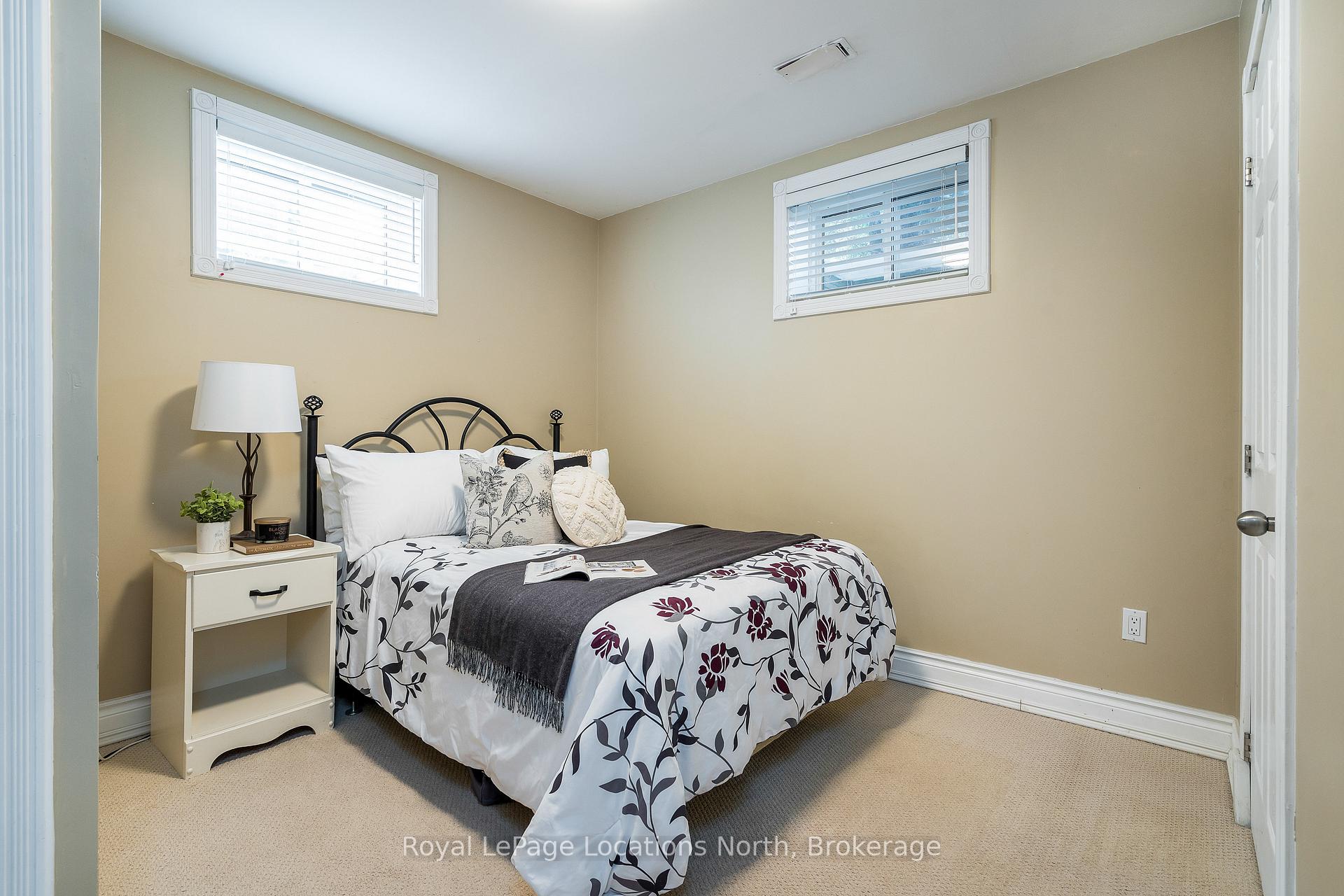 Photo 36 of 12 Evergreen Road, Collingwood — HOMEH