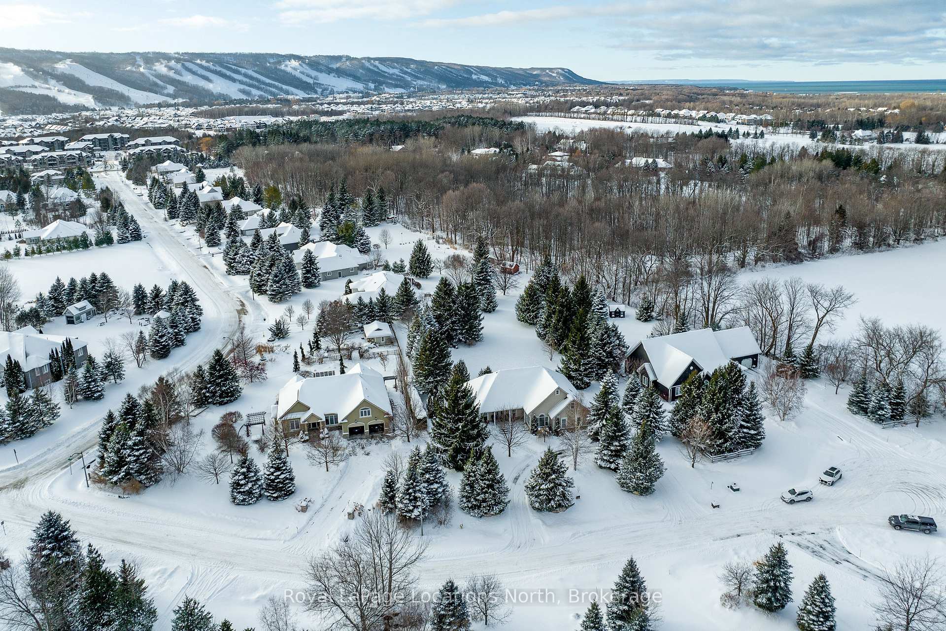 Photo 38 of 12 Evergreen Road, Collingwood — HOMEH