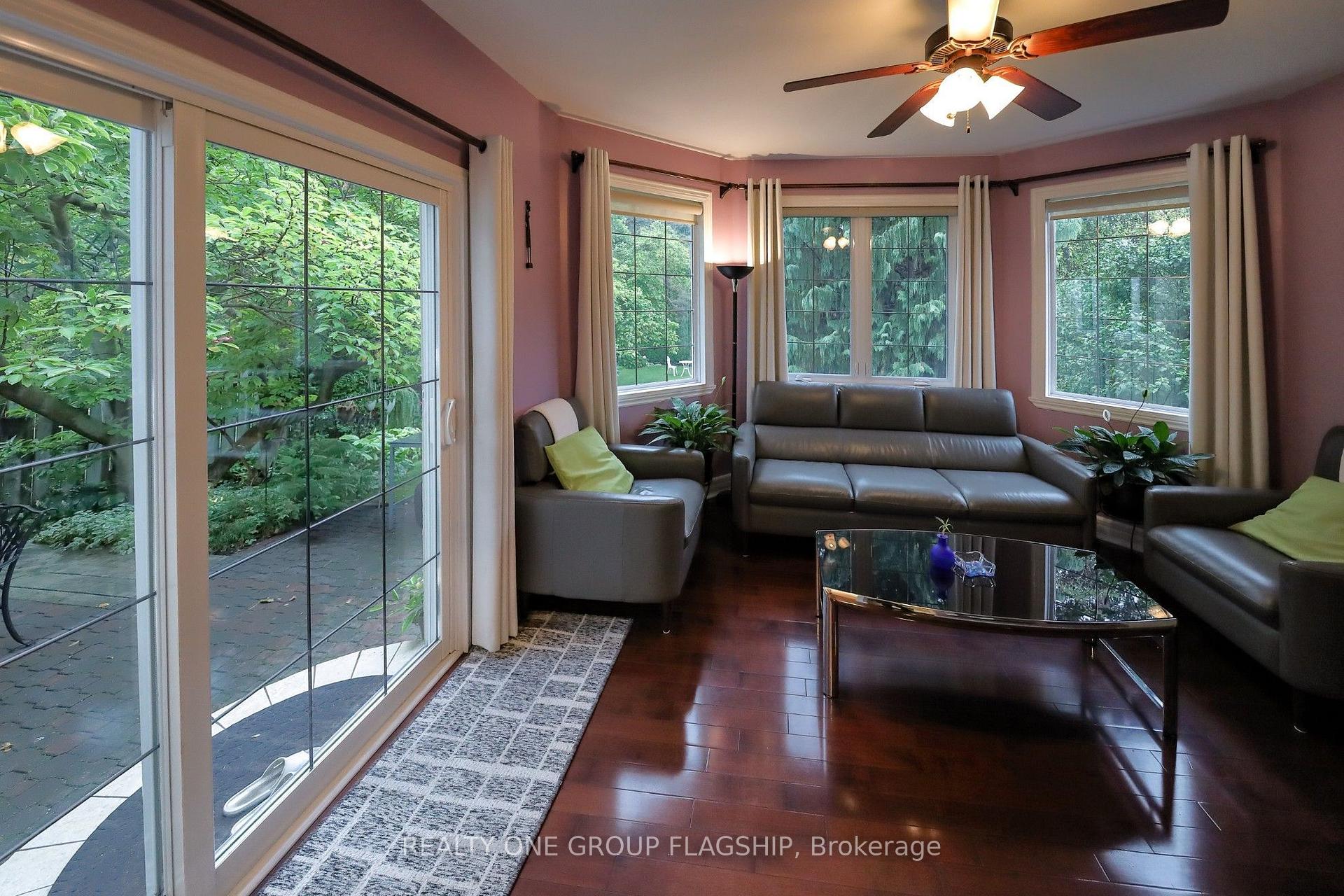 Photo 12 of 1098 Kipling Avenue, Etobicoke, Islington-City Centre West — HOMEH