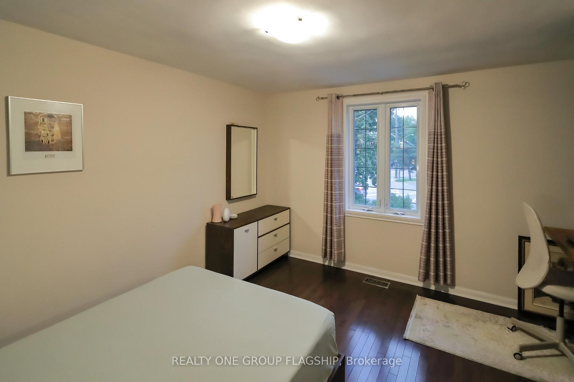 Photo 28 of 1098 Kipling Avenue, Etobicoke, Islington-City Centre West — HOMEH