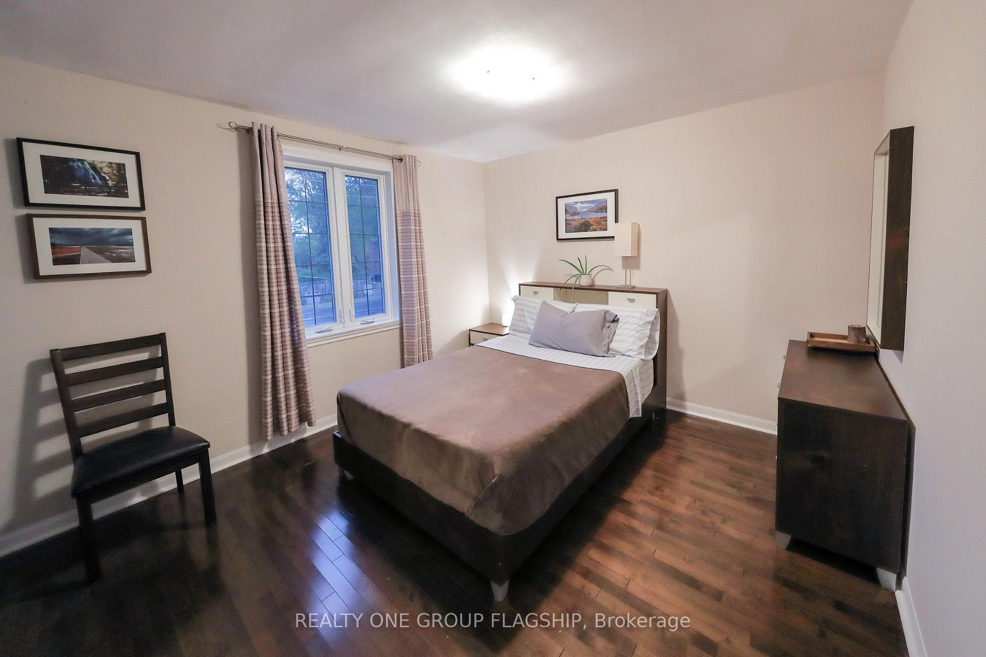 Photo 32 of 1098 Kipling Avenue, Etobicoke, Islington-City Centre West — HOMEH