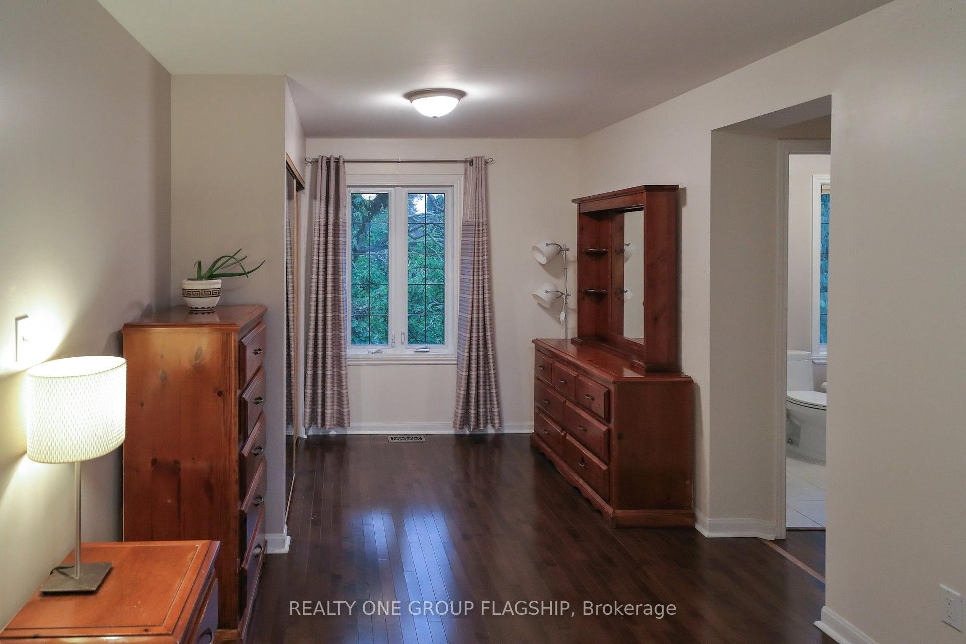 Photo 35 of 1098 Kipling Avenue, Etobicoke, Islington-City Centre West — HOMEH