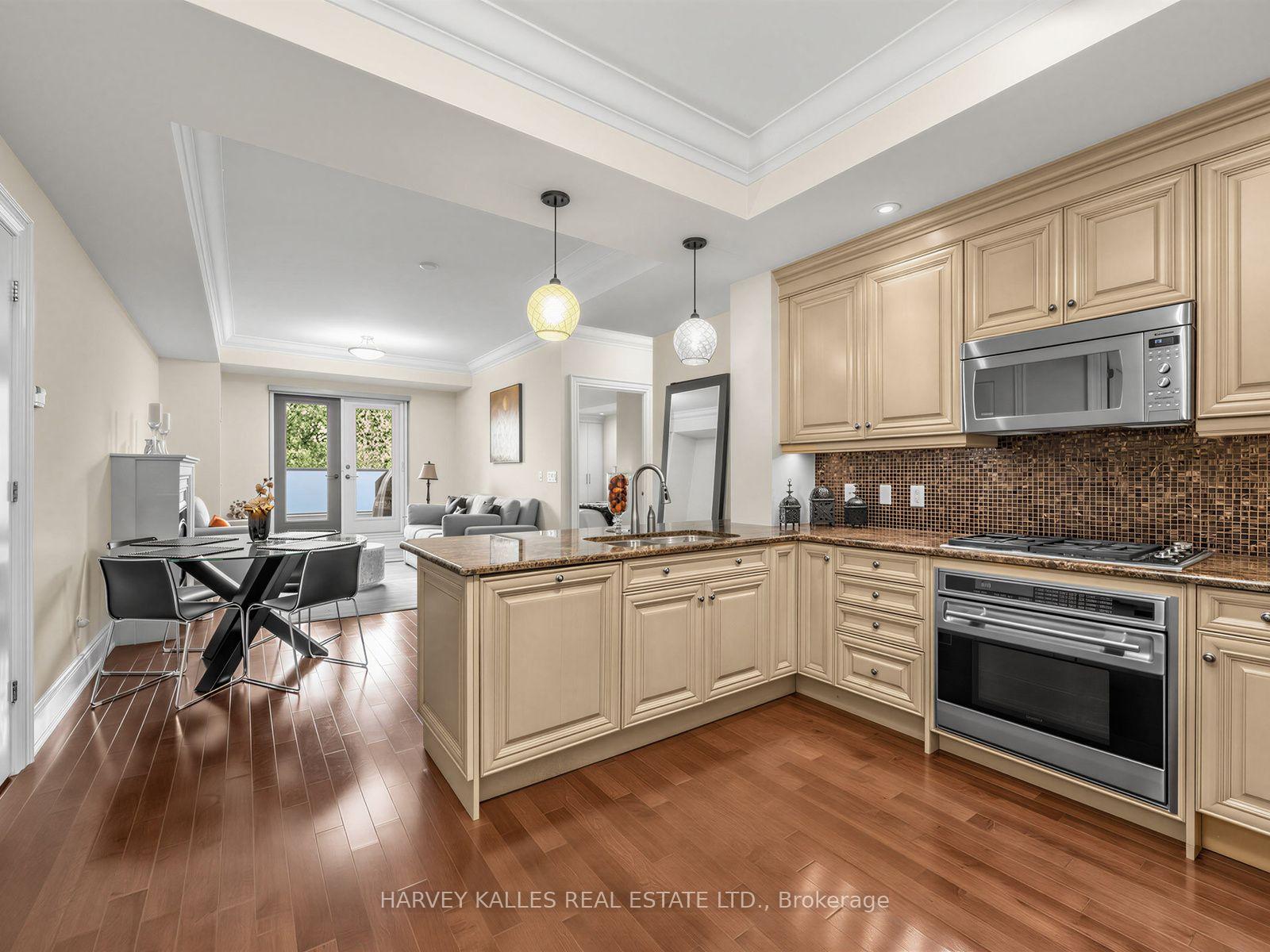 Photo 18 of Unit 420, 1717 Avenue Road, Toronto, Bedford Park-Nortown — HOMEH