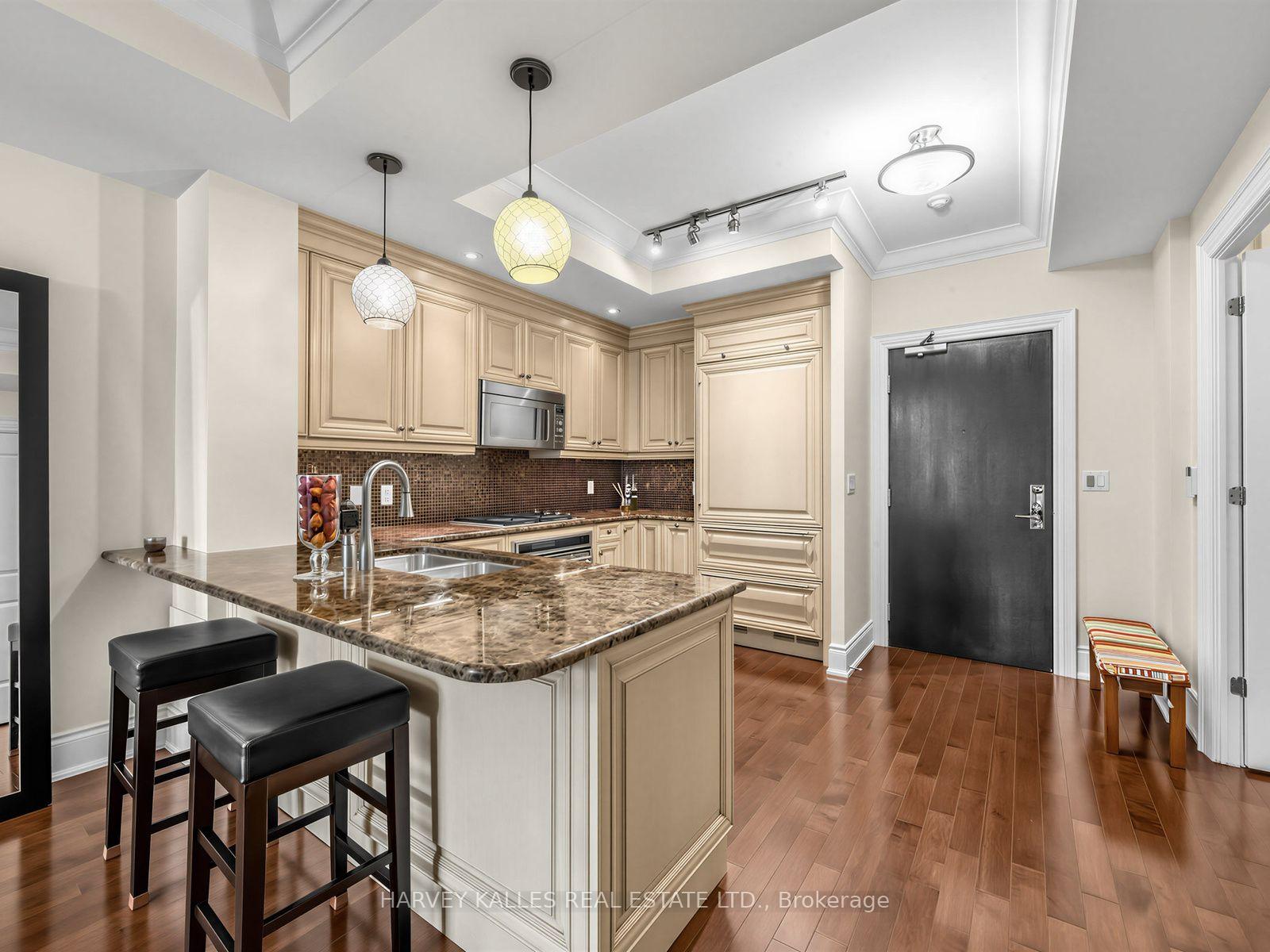 Photo 19 of Unit 420, 1717 Avenue Road, Toronto, Bedford Park-Nortown — HOMEH