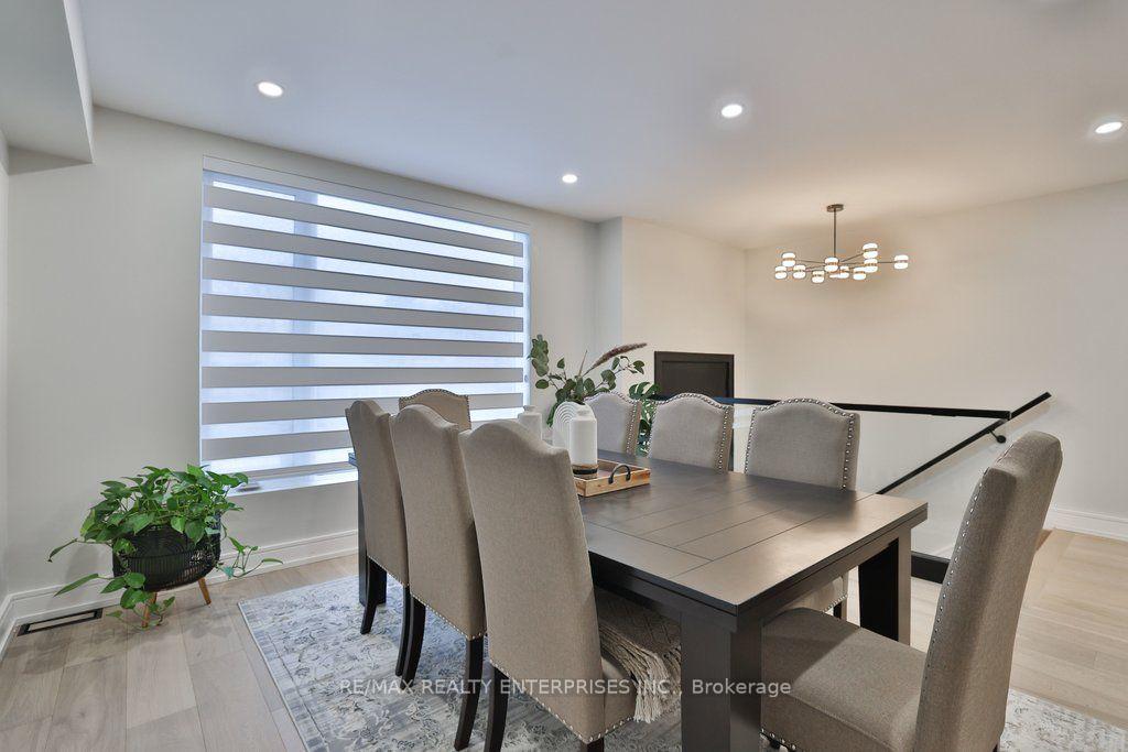 Photo 8 of 47 Thirteenth Street, Etobicoke, New Toronto — HOMEH