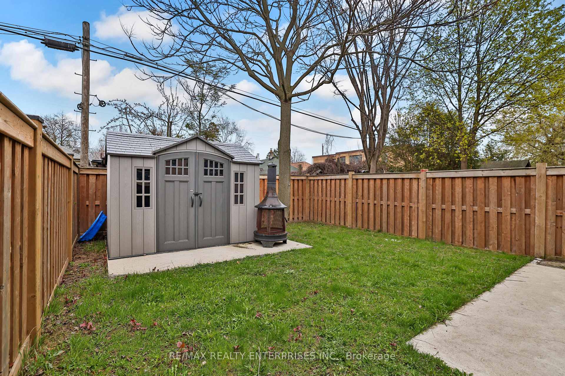 Photo 44 of 47 Thirteenth Street, Etobicoke, New Toronto — HOMEH