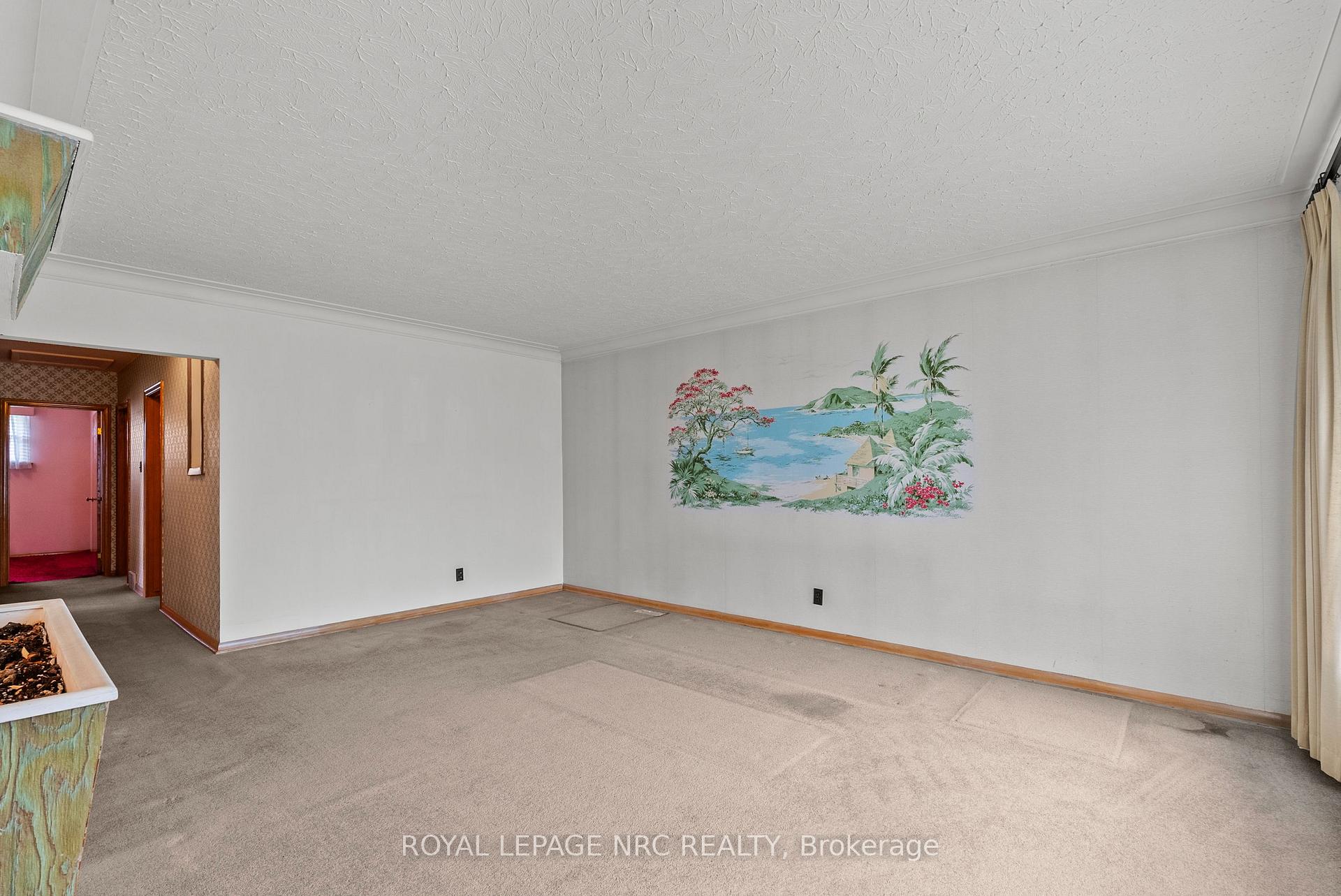 Photo 8 of 552 Bunting Road, St. Catharines, Bunting/Linwell — HOMEH