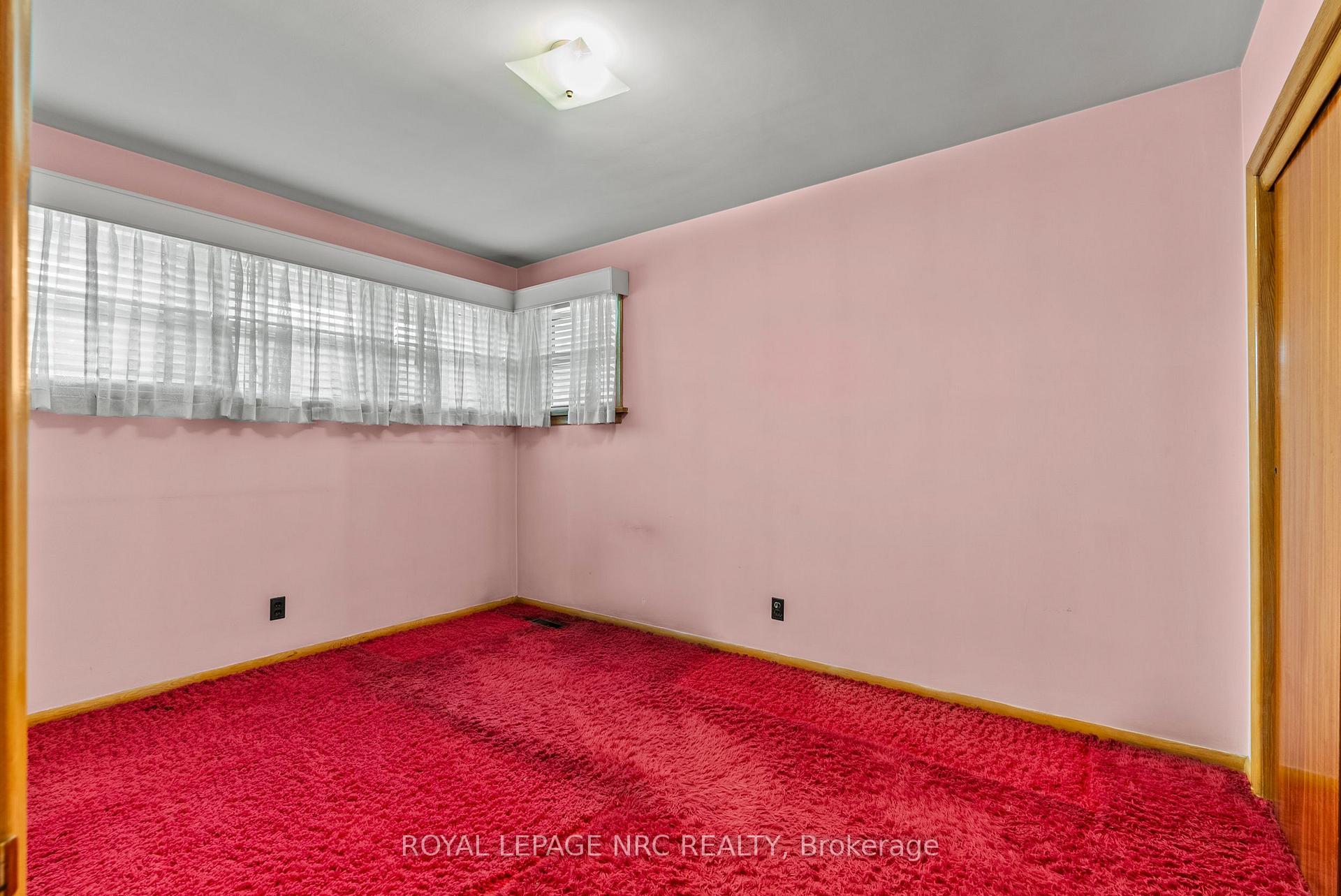 Photo 20 of 552 Bunting Road, St. Catharines, Bunting/Linwell — HOMEH