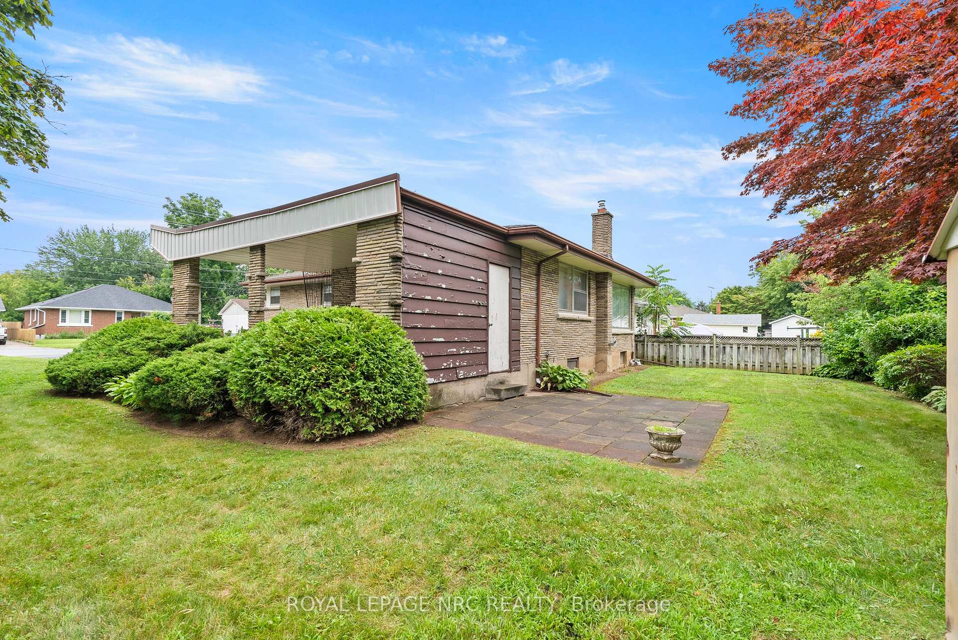 Photo 35 of 552 Bunting Road, St. Catharines, Bunting/Linwell — HOMEH