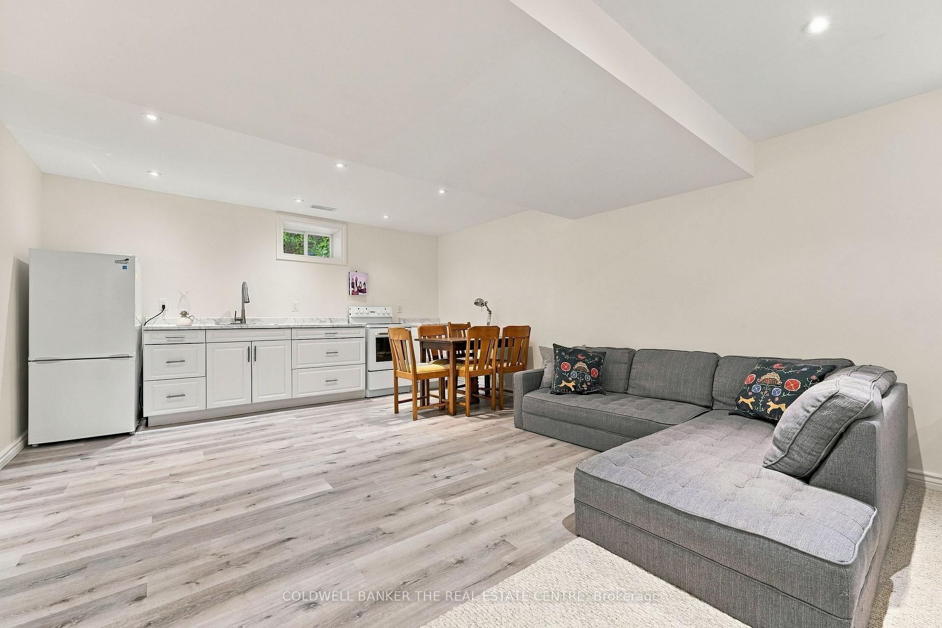 Photo 25 of 37 Stoneham Street, New Tecumseth, Alliston — HOMEH