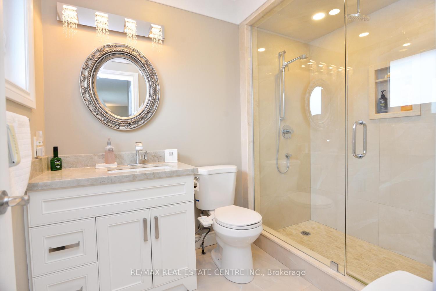 Photo 34 of 43 Regalview Drive, Hamilton, Stoney Creek — HOMEH