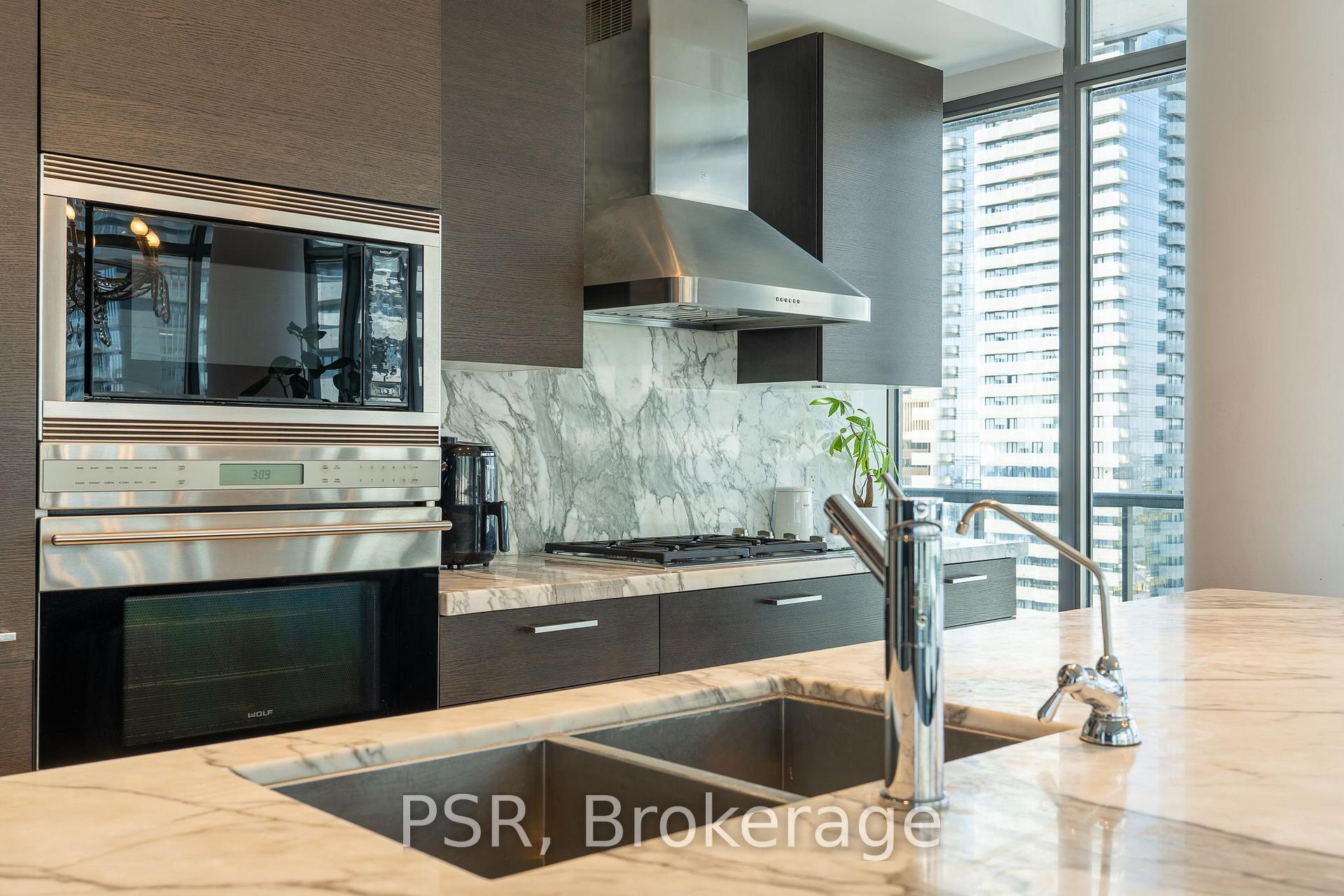 Photo 17 of Unit 4505, 33 Charles Street E, Toronto, Church-Yonge Corridor — HOMEH