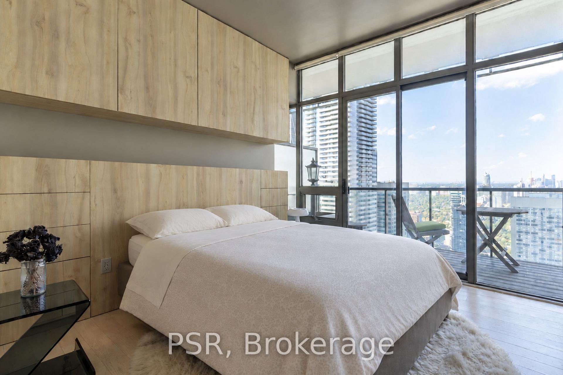 Photo 19 of Unit 4505, 33 Charles Street E, Toronto, Church-Yonge Corridor — HOMEH