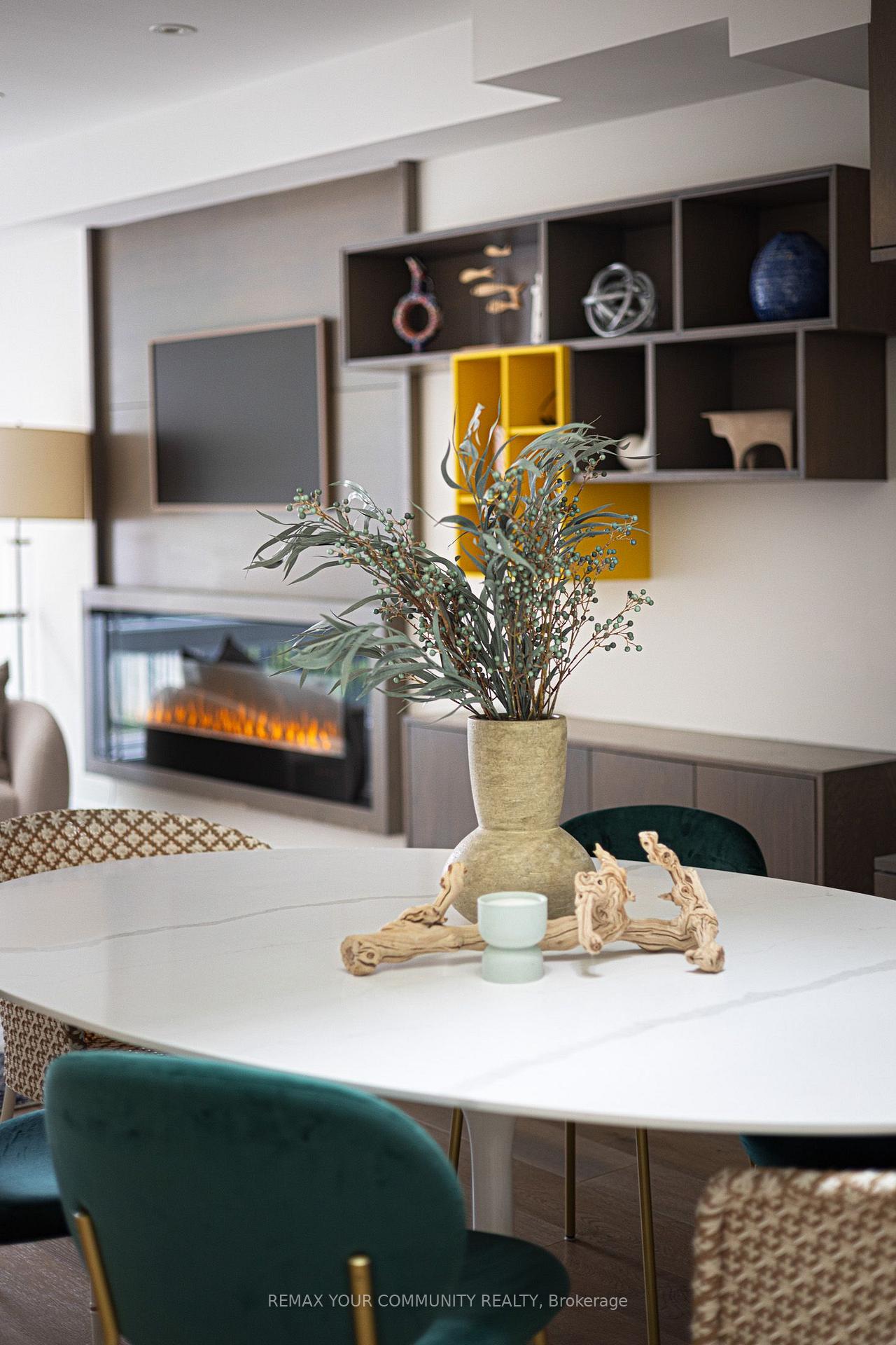 Photo 10 of 164 Aldwych Avenue, Toronto, Danforth Village-East York — HOMEH