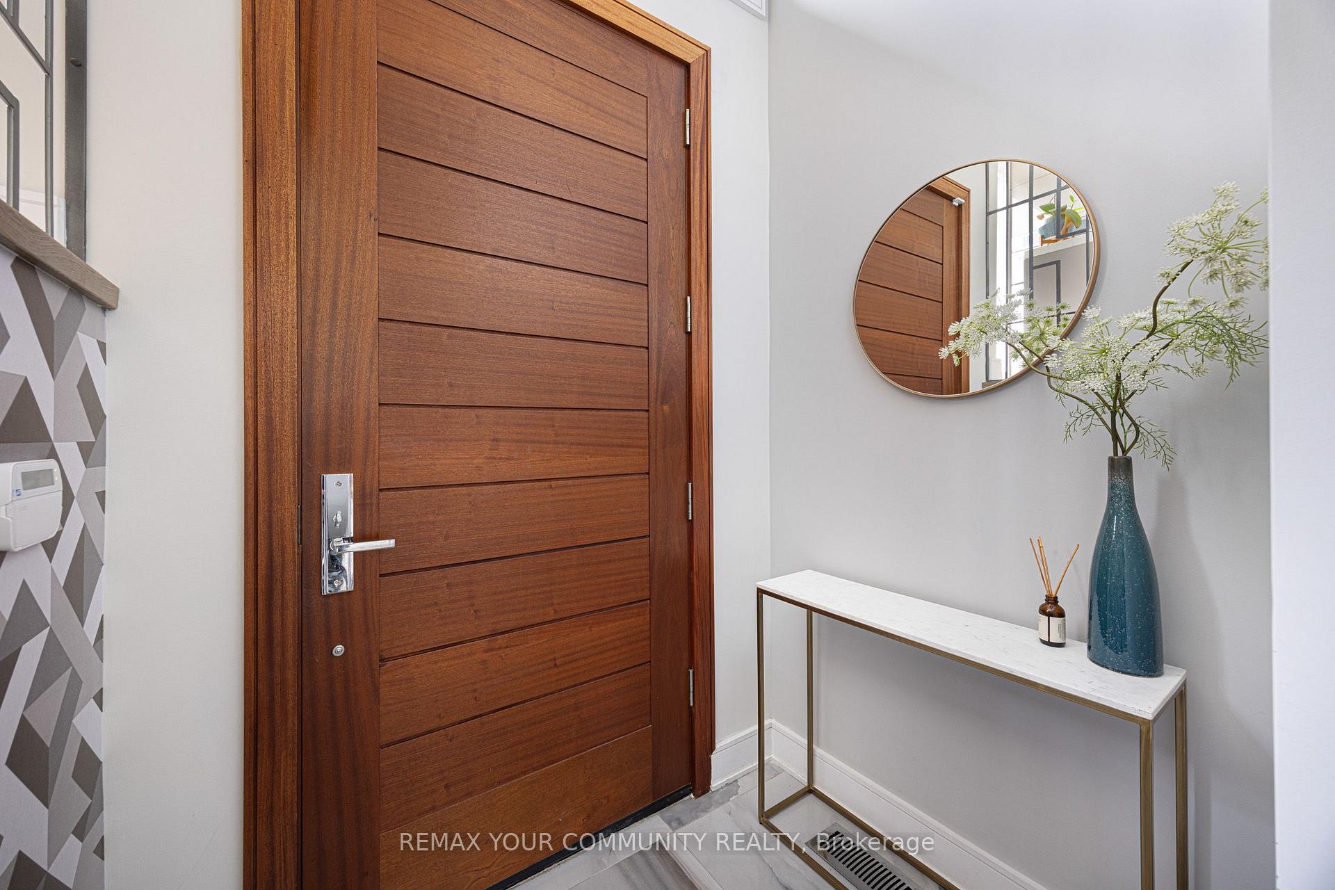 Photo 21 of 164 Aldwych Avenue, Toronto, Danforth Village-East York — HOMEH