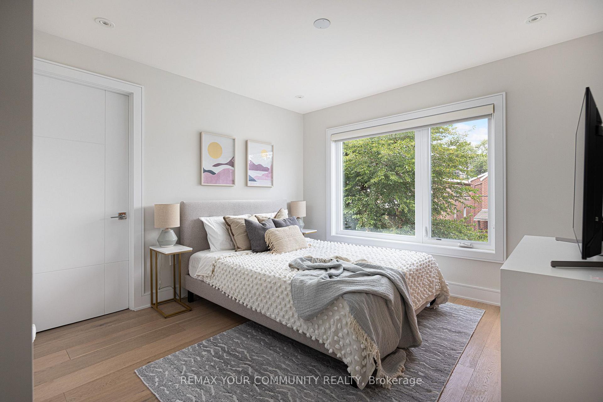 Photo 29 of 164 Aldwych Avenue, Toronto, Danforth Village-East York — HOMEH