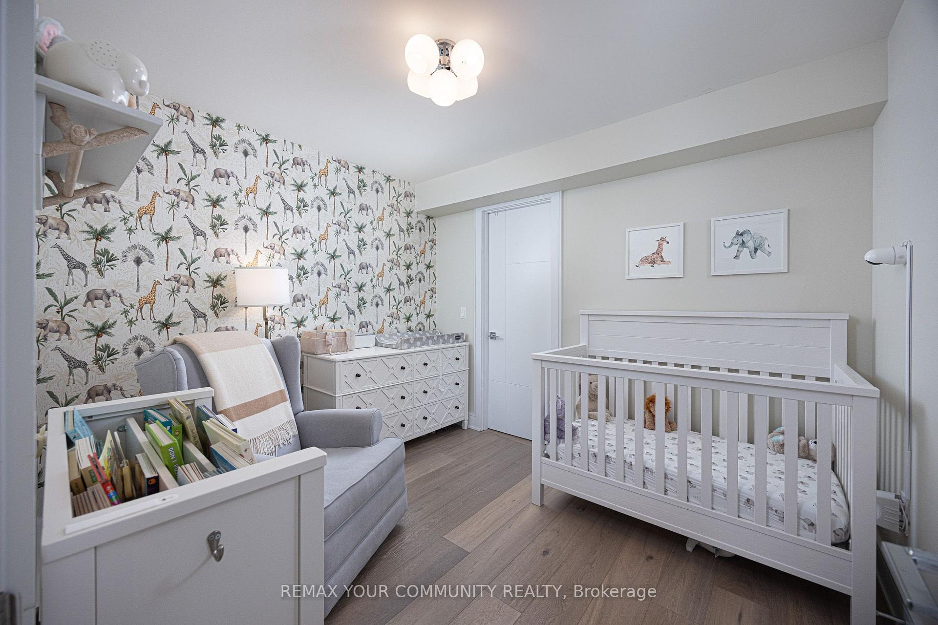Photo 31 of 164 Aldwych Avenue, Toronto, Danforth Village-East York — HOMEH