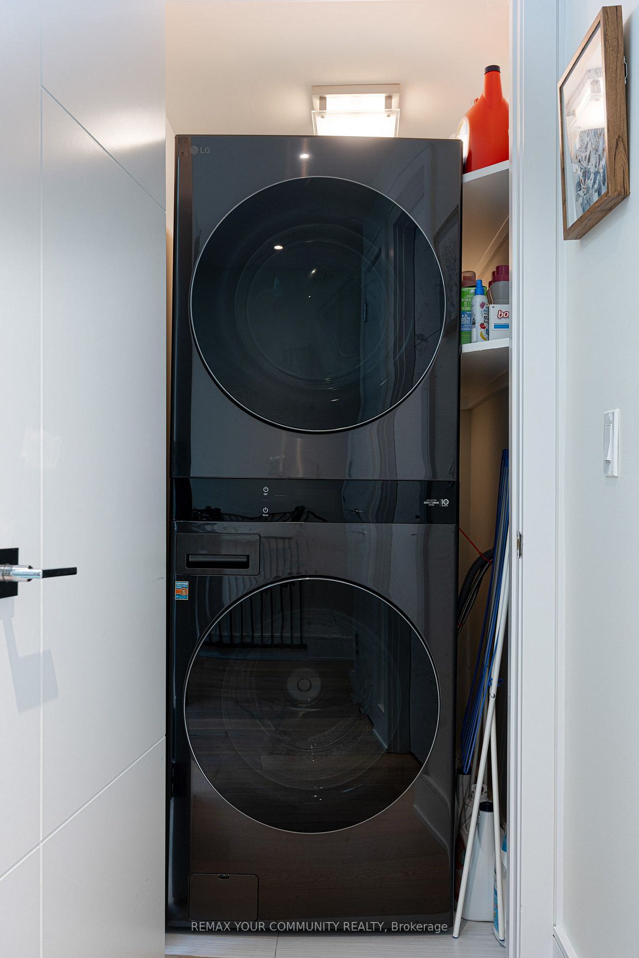 Photo 36 of 164 Aldwych Avenue, Toronto, Danforth Village-East York — HOMEH