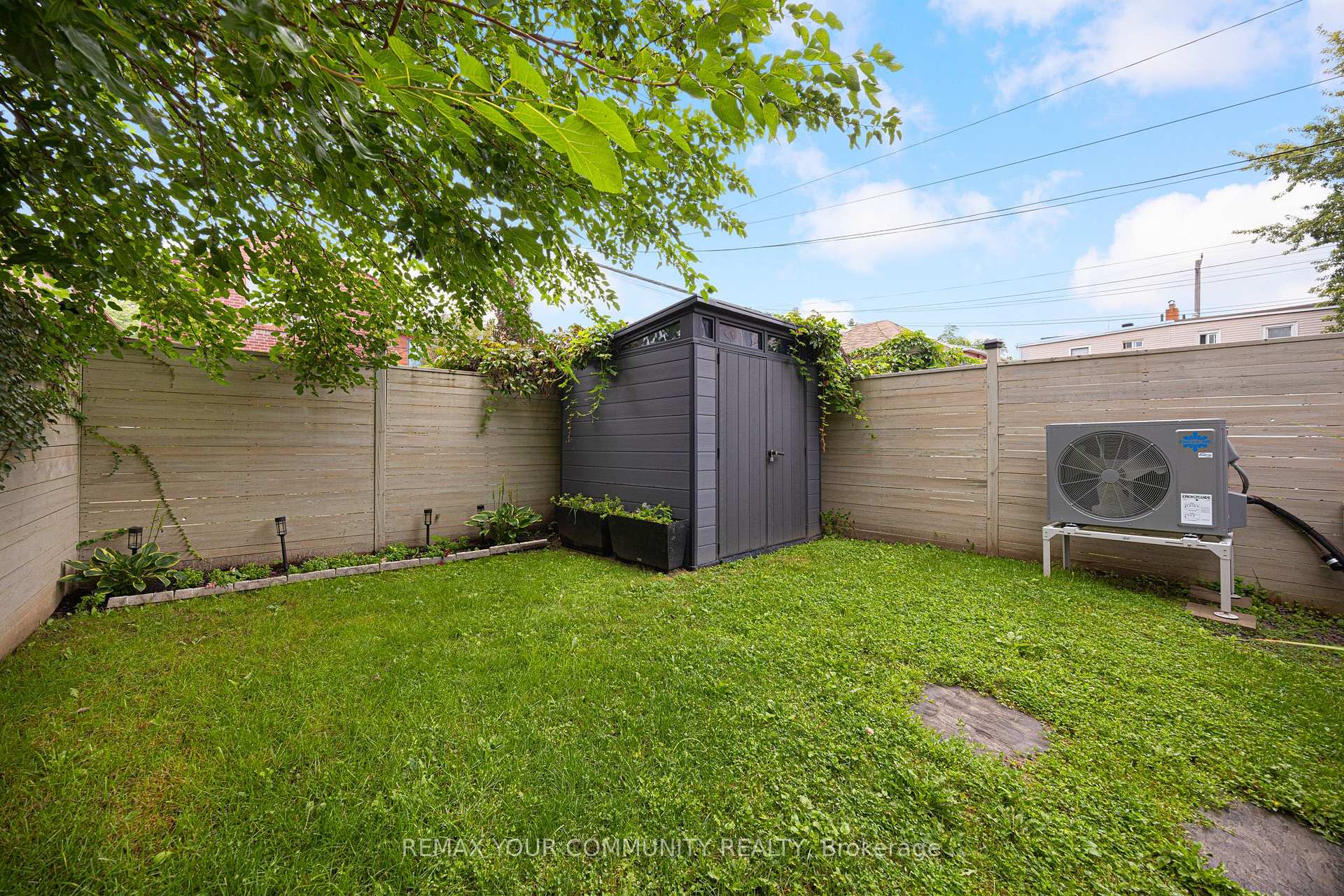 Photo 48 of 164 Aldwych Avenue, Toronto, Danforth Village-East York — HOMEH