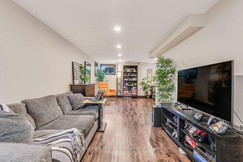Photo 12 of 148 Carillon Street, Ottawa, Vanier — HOMEH