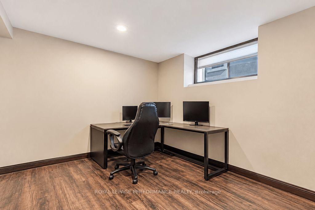 Photo 17 of 148 Carillon Street, Ottawa, Vanier — HOMEH