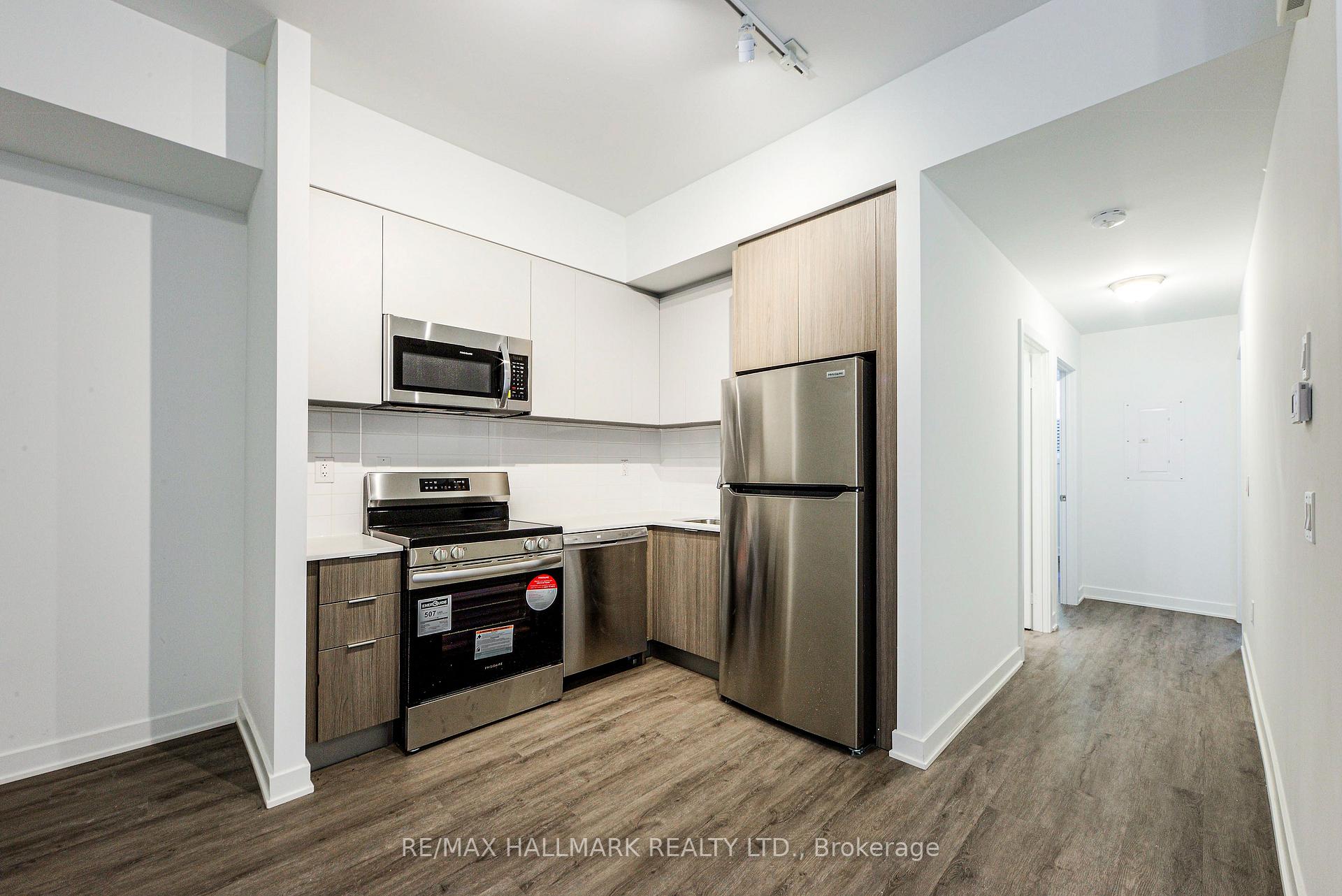 Photo 2 of Unit 104, 35 Danforth Road, Scarborough, Oakridge — HOMEH