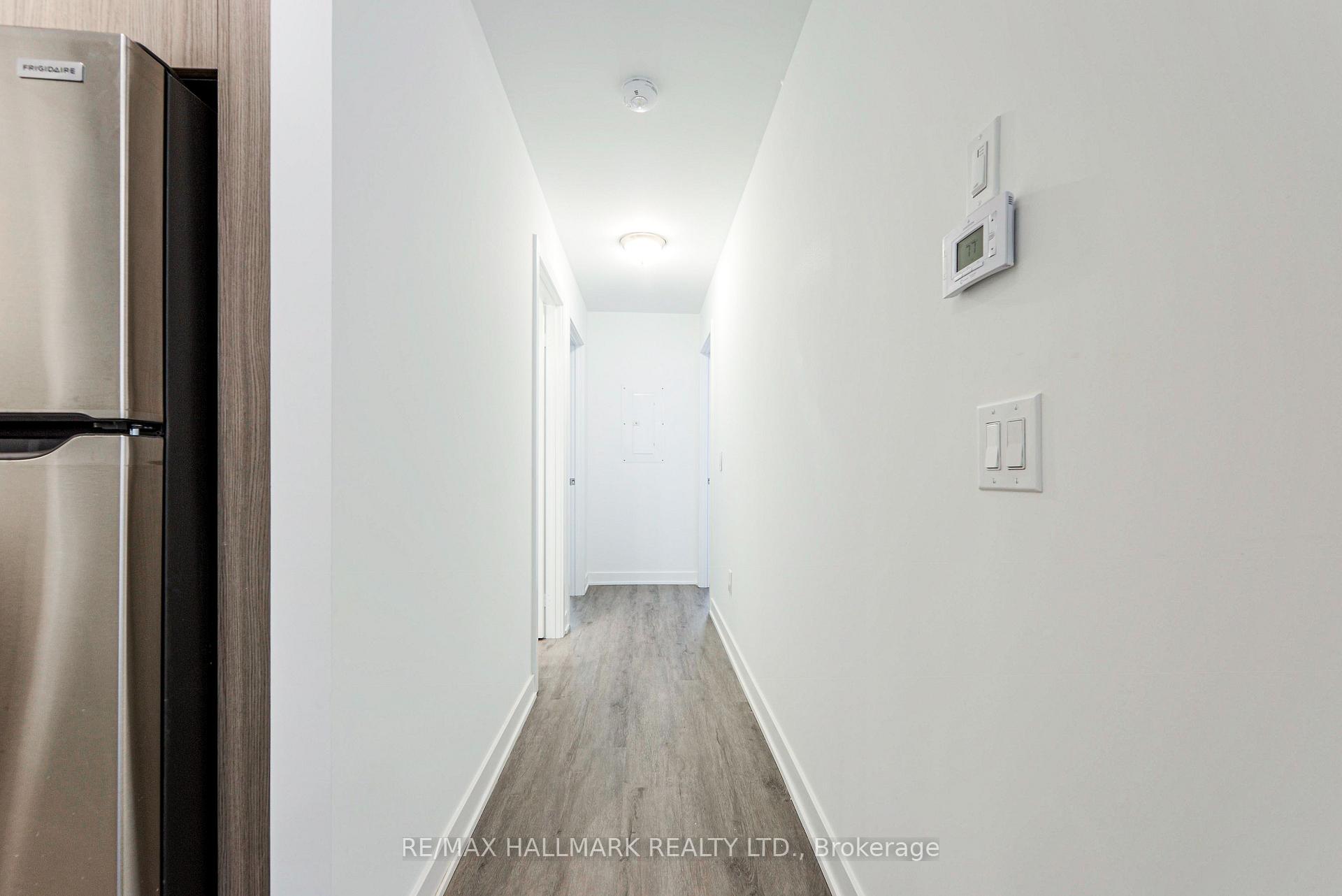 Photo 7 of Unit 104, 35 Danforth Road, Scarborough, Oakridge — HOMEH