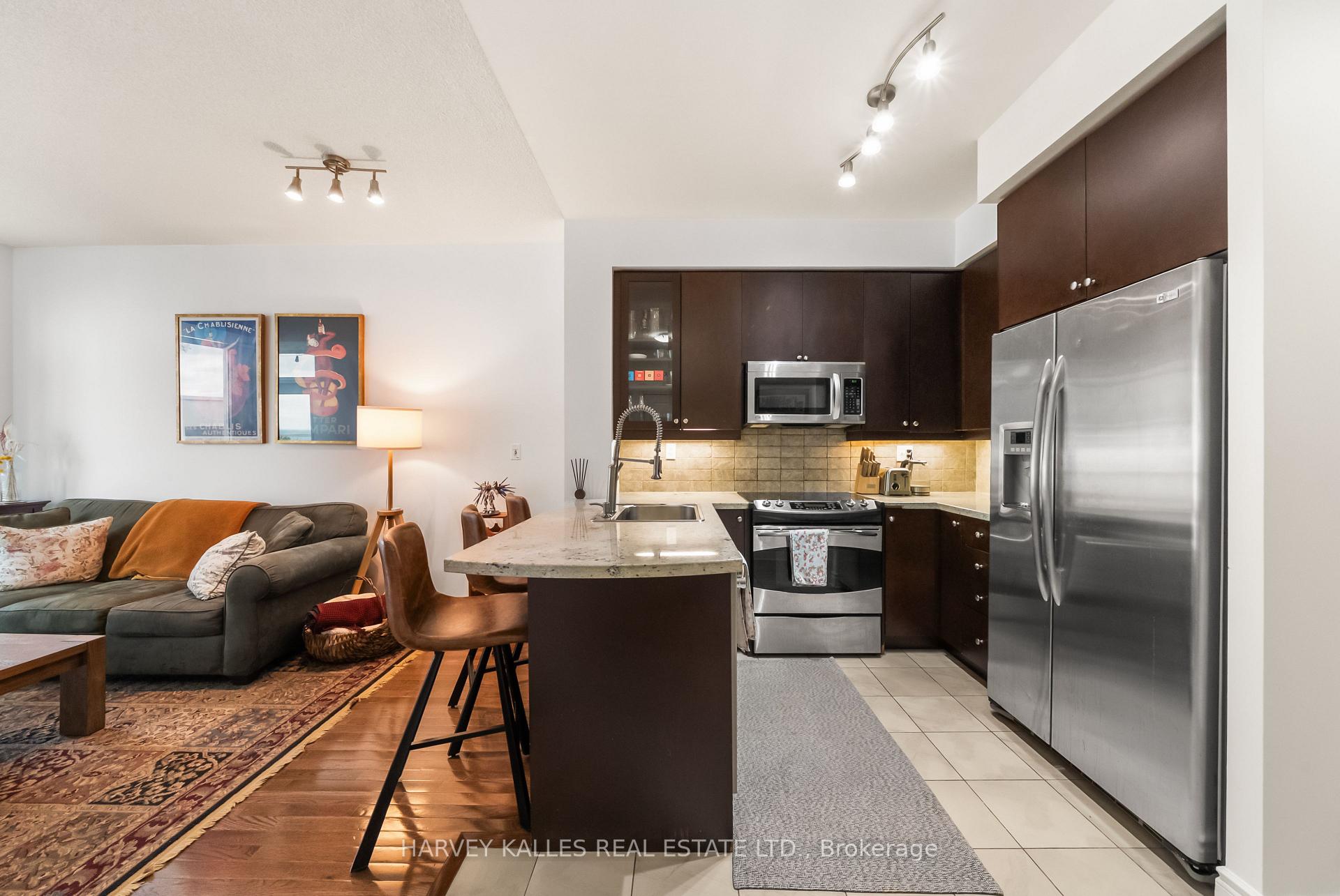 Photo 7 of Unit 602, 1910 Lake Shore Boulevard W, Toronto, South Parkdale — HOMEH