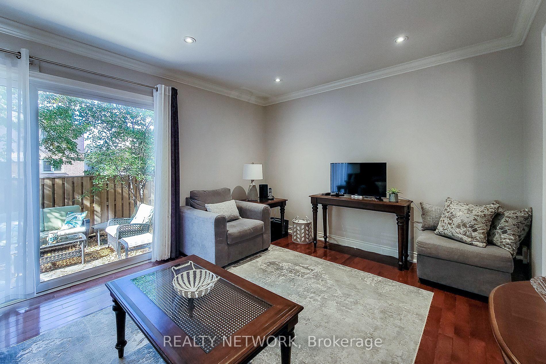Photo 7 of Unit 44, 34 Dynasty Avenue, Hamilton, Stoney Creek — HOMEH