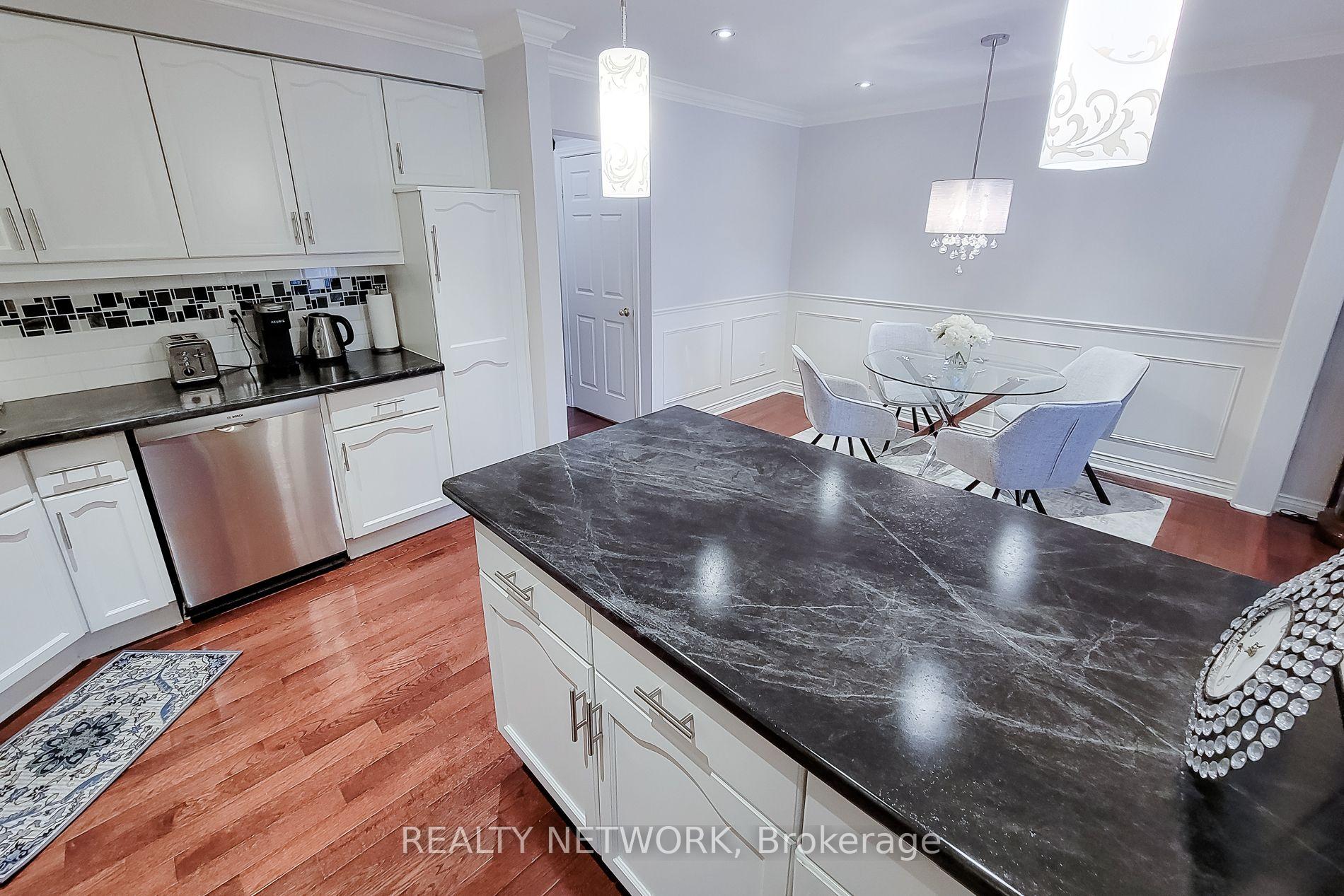 Photo 11 of Unit 44, 34 Dynasty Avenue, Hamilton, Stoney Creek — HOMEH