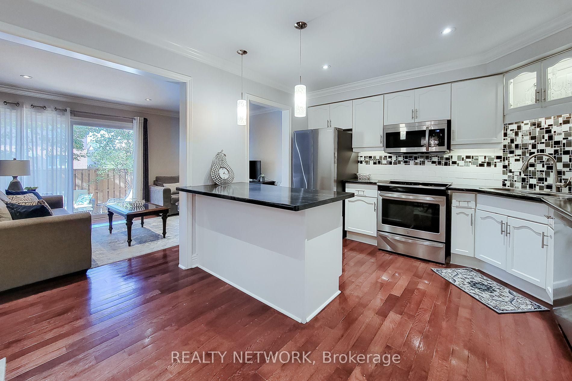 Photo 14 of Unit 44, 34 Dynasty Avenue, Hamilton, Stoney Creek — HOMEH