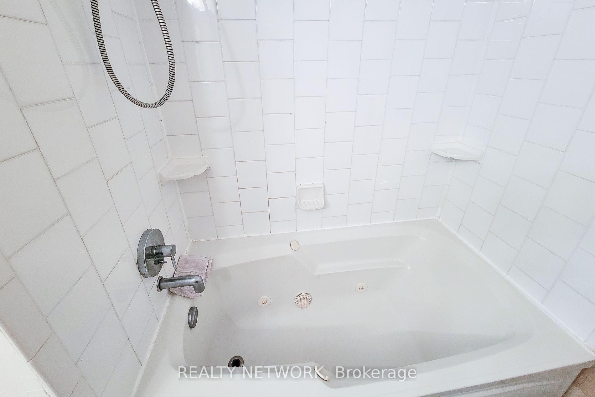 Photo 18 of Unit 44, 34 Dynasty Avenue, Hamilton, Stoney Creek — HOMEH