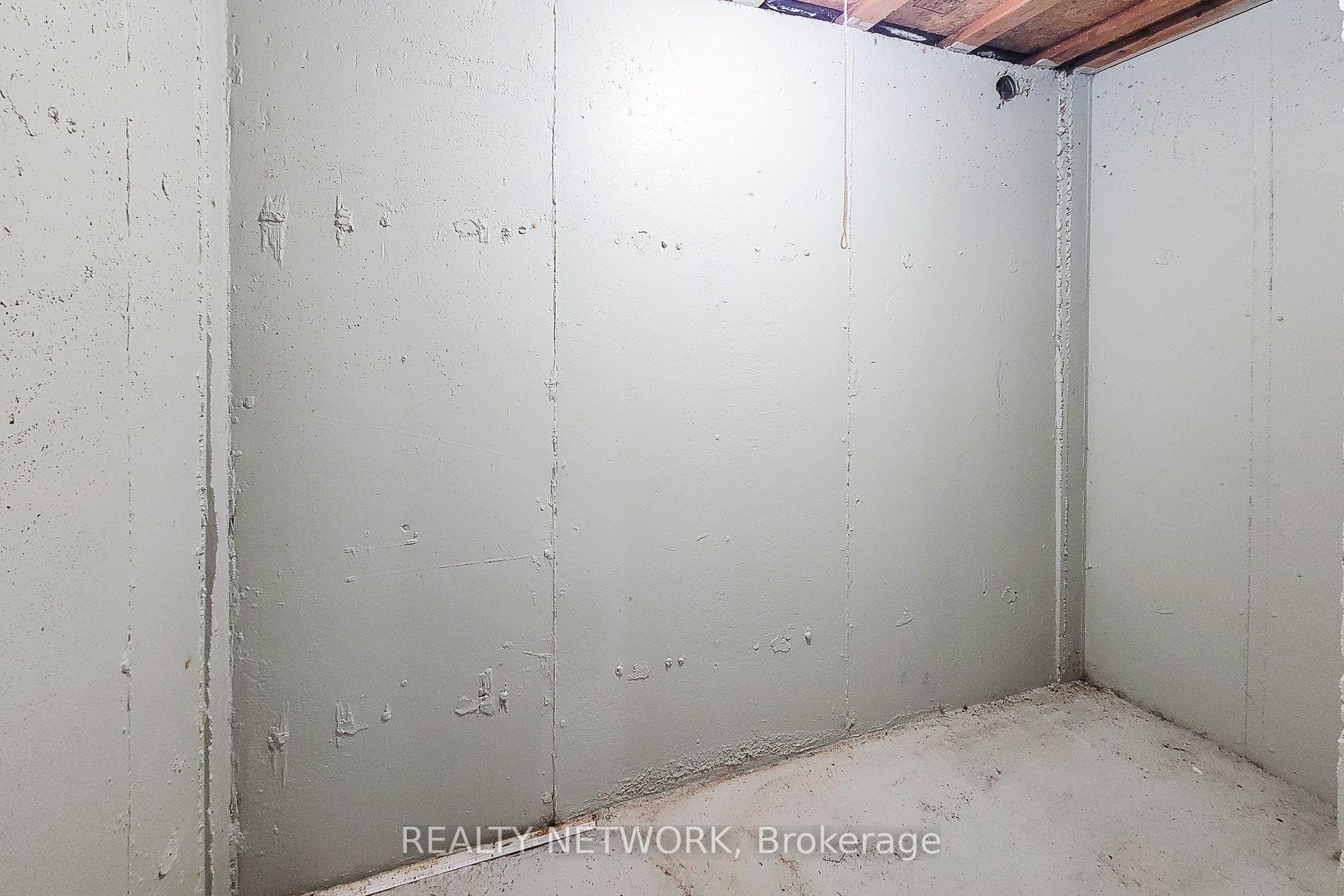 Photo 24 of Unit 44, 34 Dynasty Avenue, Hamilton, Stoney Creek — HOMEH