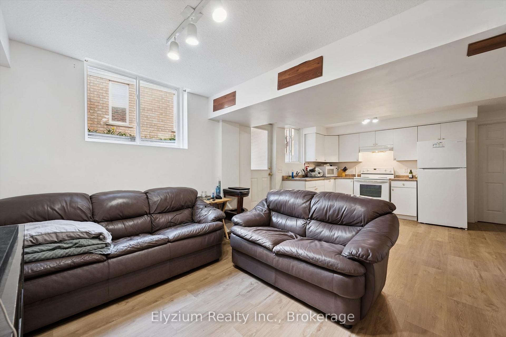 Photo 25 of 25 Henry Court, Guelph, Grange Road — HOMEH