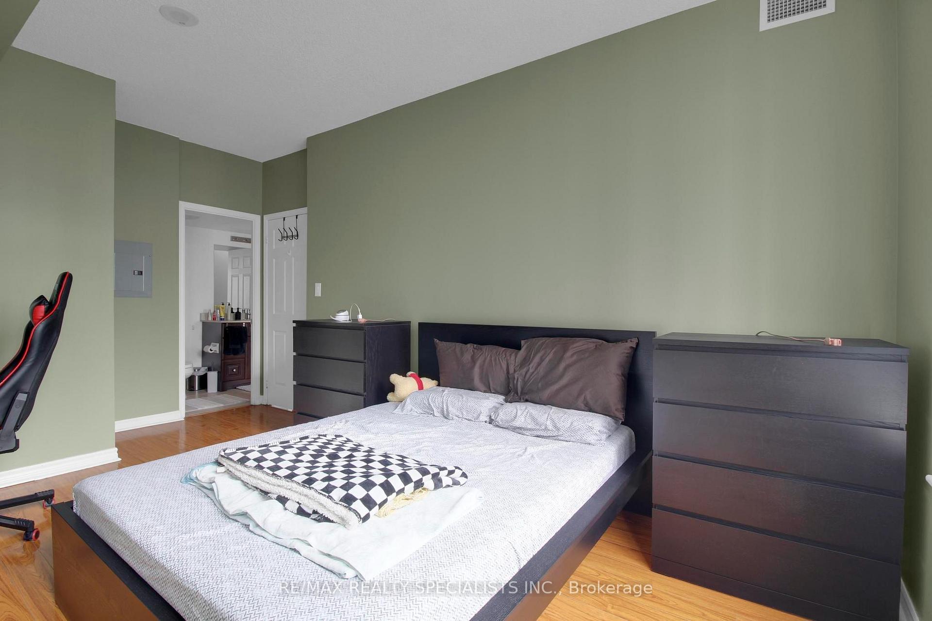 Photo 17 of Unit 2303, 335 Rathburn Road W, Mississauga, Creditview — HOMEH