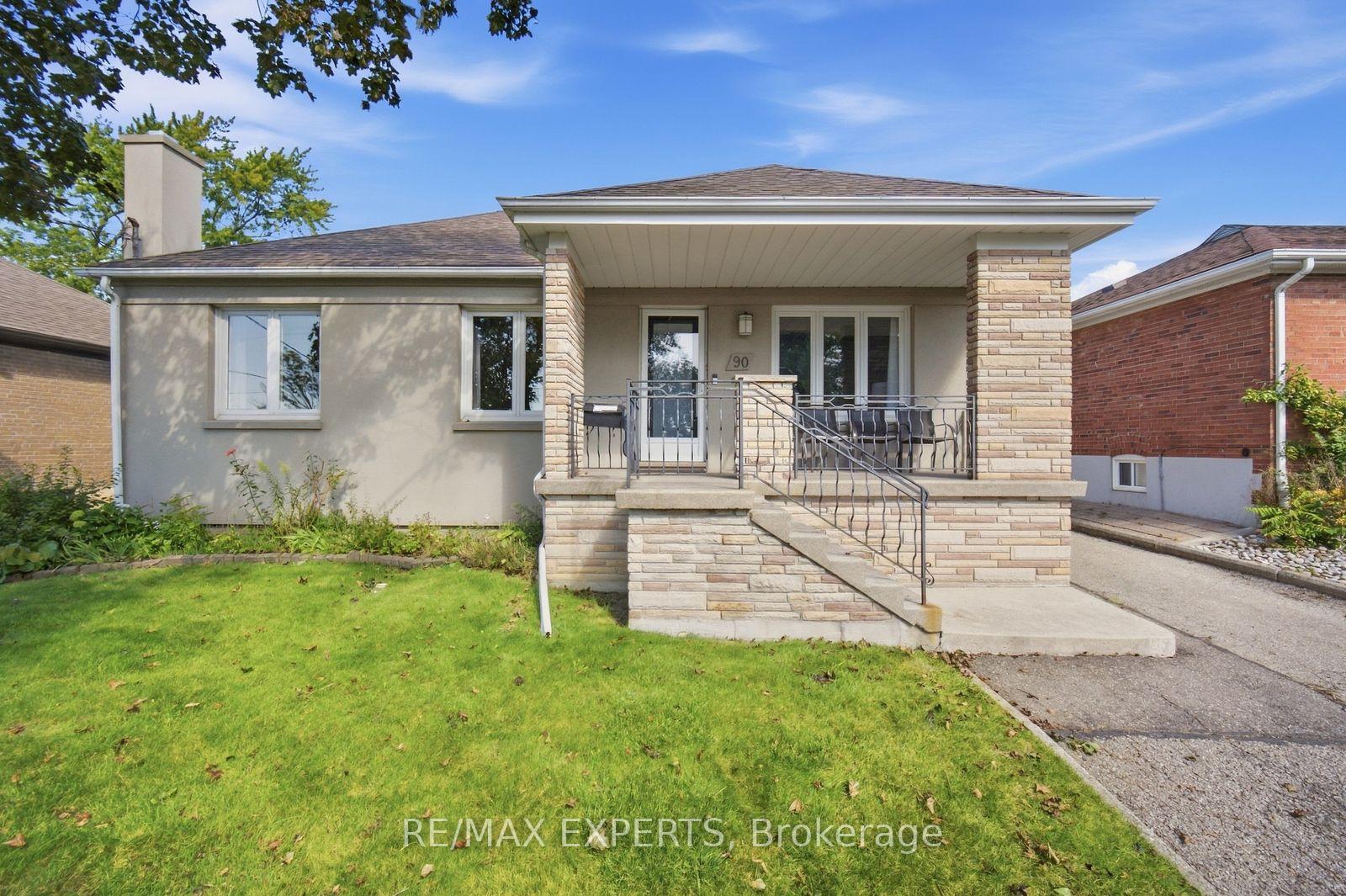 Photo of 90 Heathrow Drive