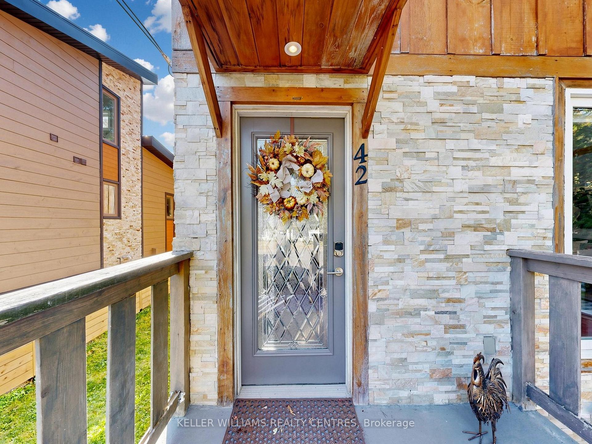 Photo 5 of 42 Balson Boulevard, Whitchurch-Stouffville, Rural Whitchurch-Stouffville — HOMEH