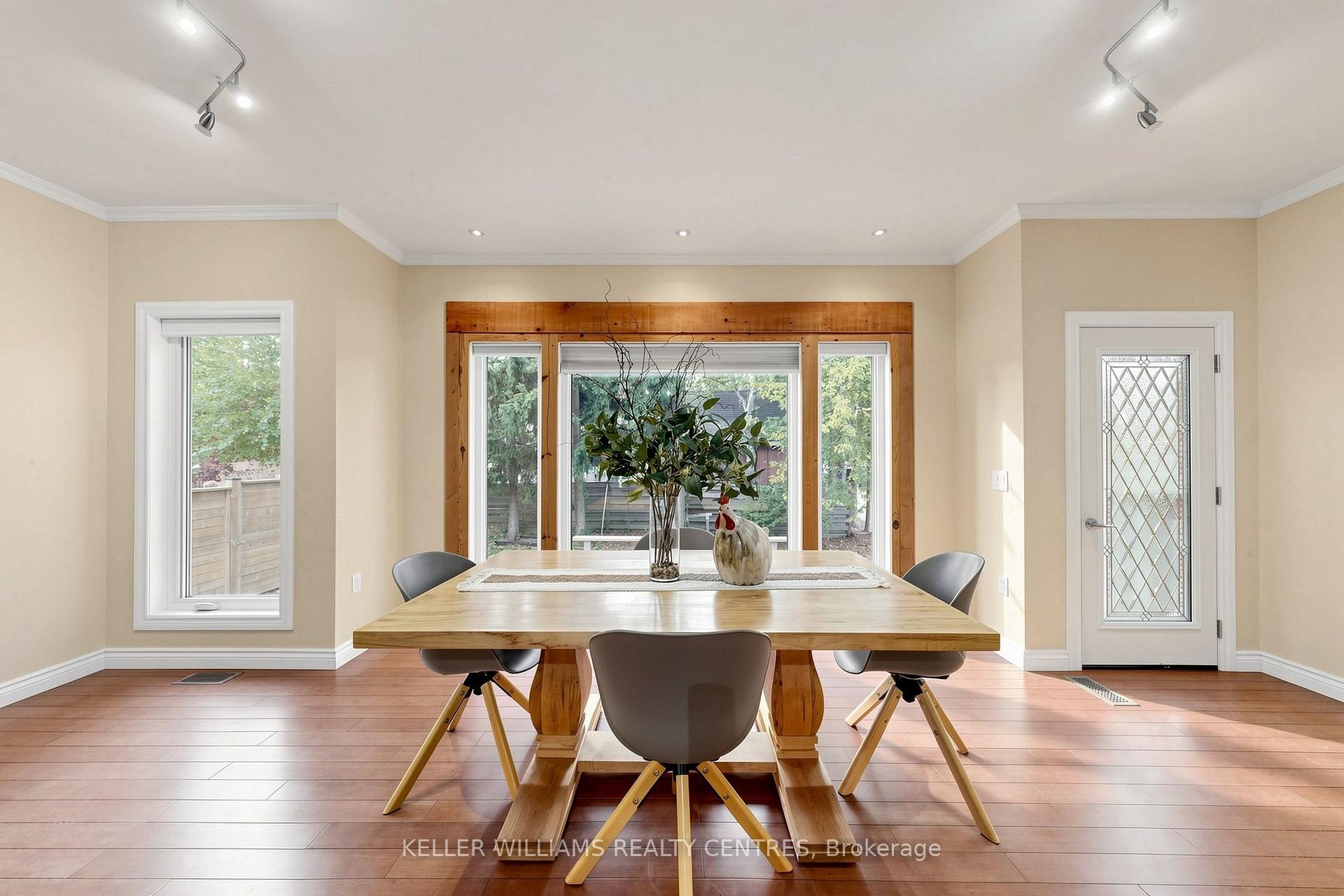 Photo 32 of 42 Balson Boulevard, Whitchurch-Stouffville, Rural Whitchurch-Stouffville — HOMEH