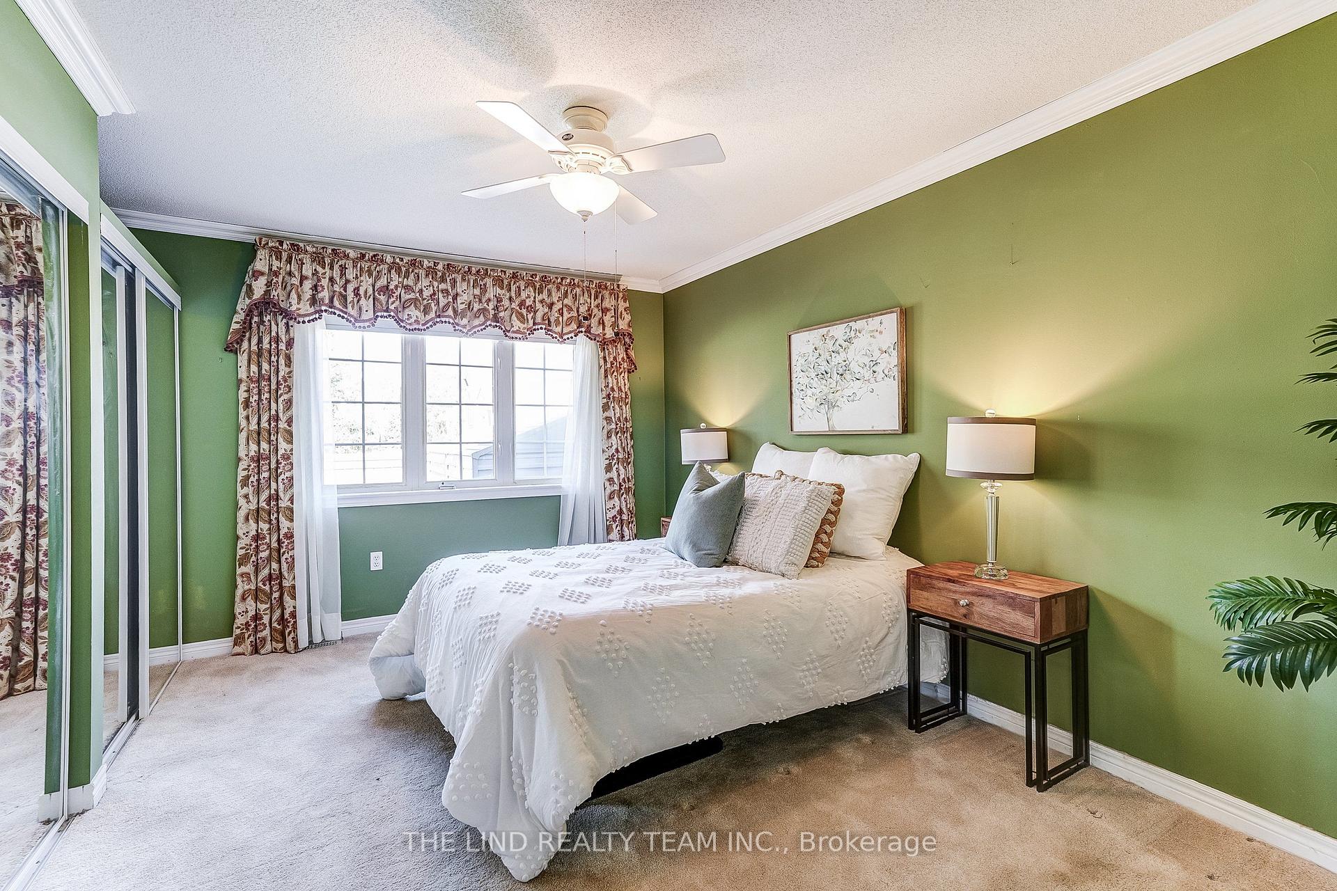 Photo 16 of 75 Jessop Avenue, King, Schomberg — HOMEH