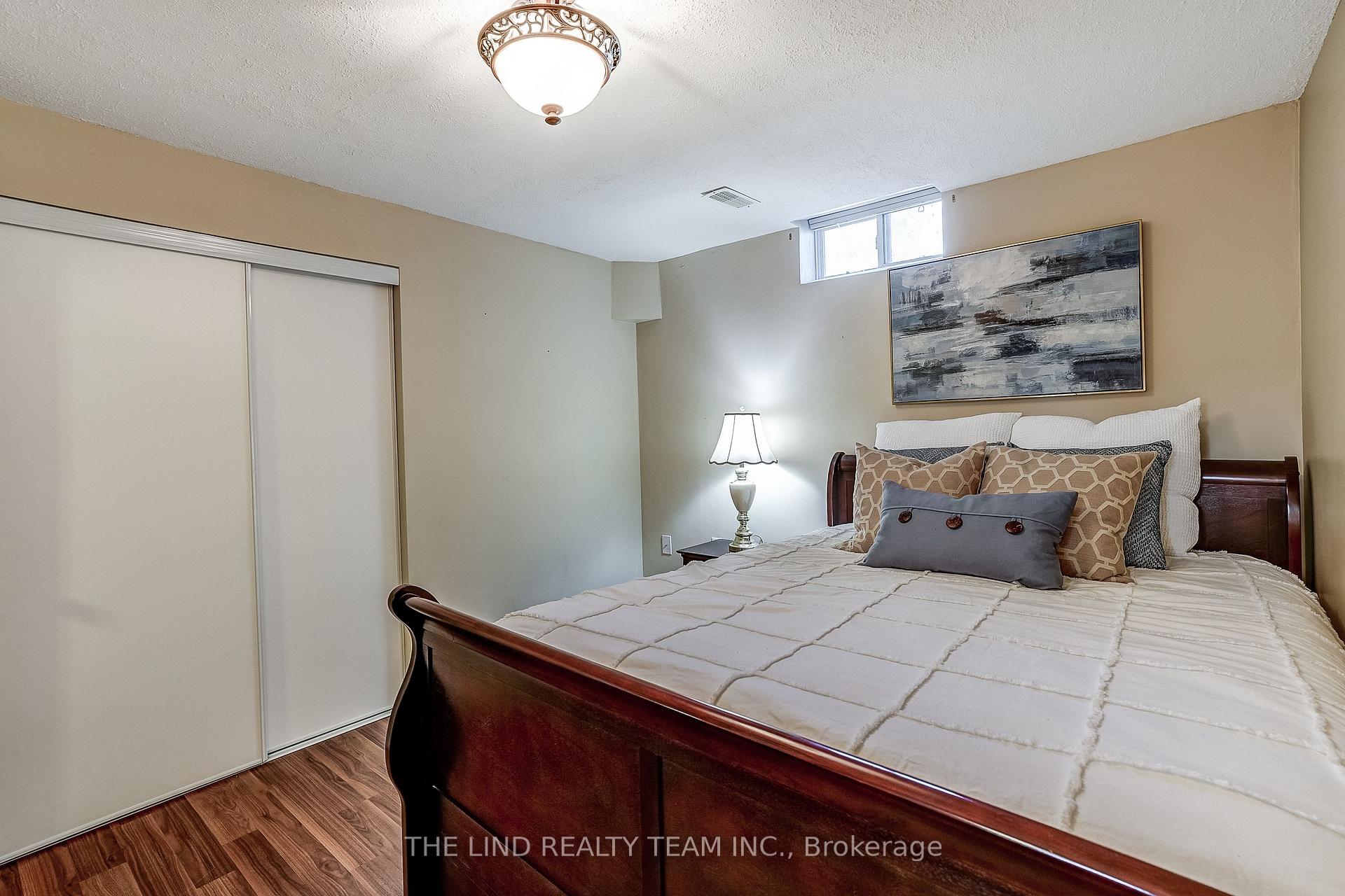 Photo 26 of 75 Jessop Avenue, King, Schomberg — HOMEH
