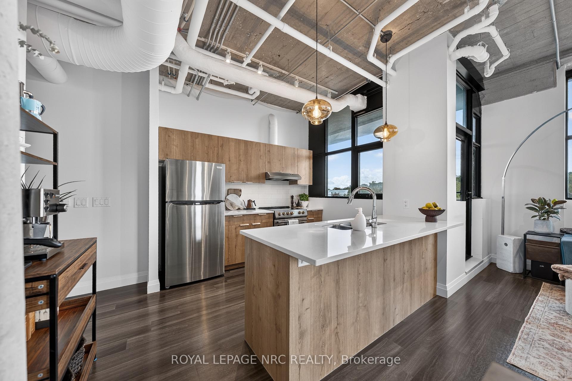 Photo 13 of Unit 418, 120 Huron Street, Guelph, St. Patrick's Ward — HOMEH